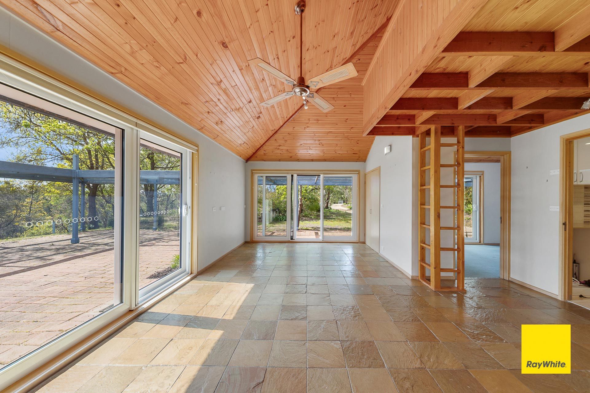 305 Shingle Hill Way — photo 6 of 30