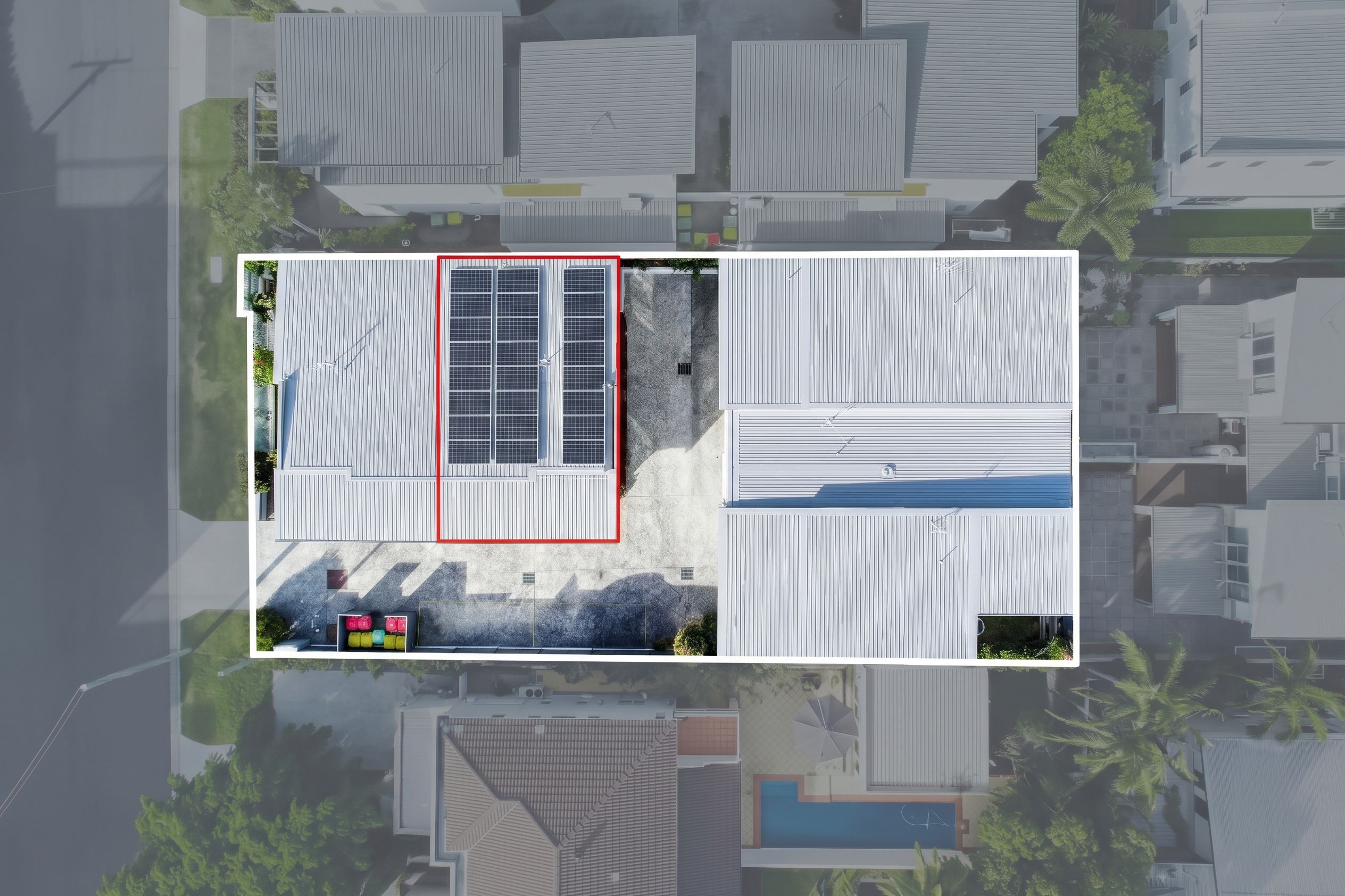 2/134 Eugaree Street — photo 3 of 16