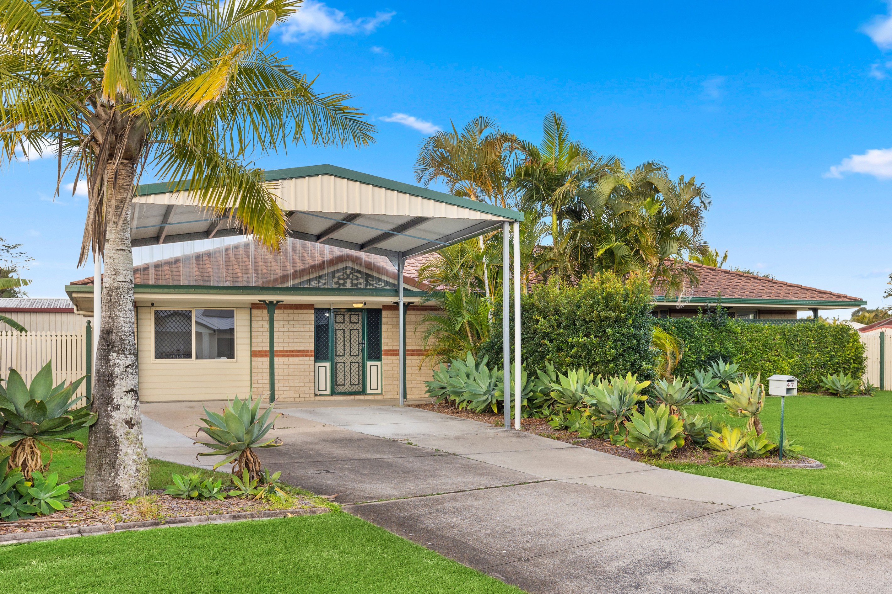 47 Anchorage Circuit, Point Vernon, QLD 4655