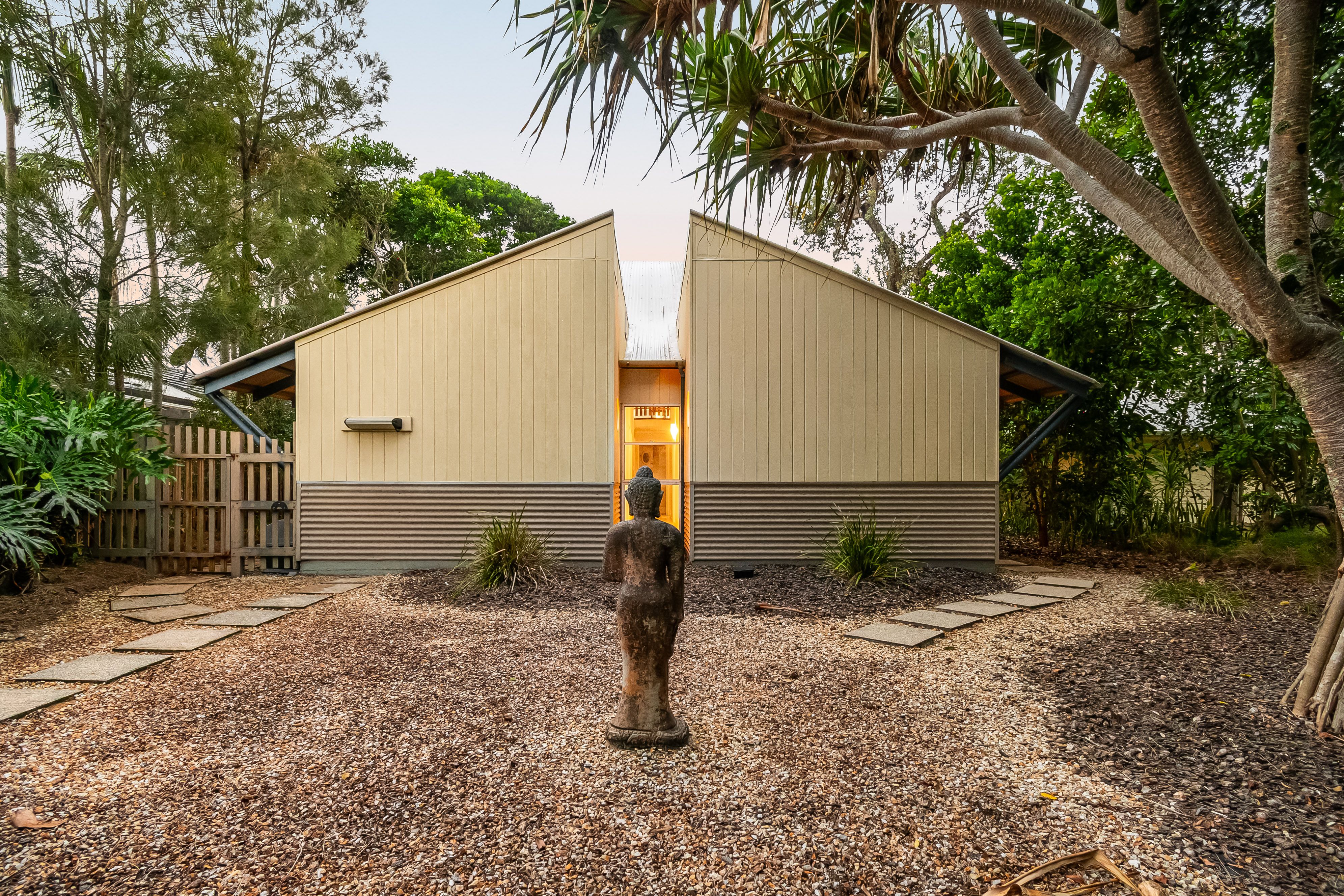 16 Alcorn Street — photo 13 of 17