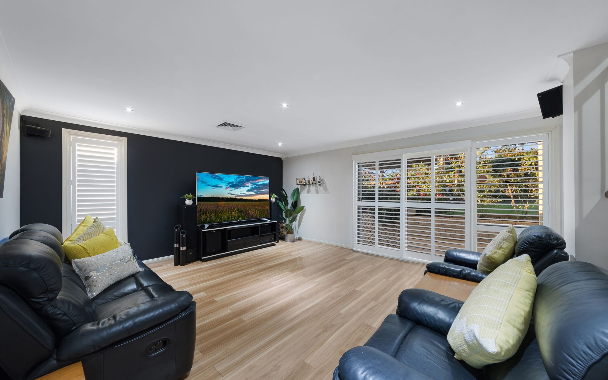 39 Chaperon Crescent, Minto, NSW 2566