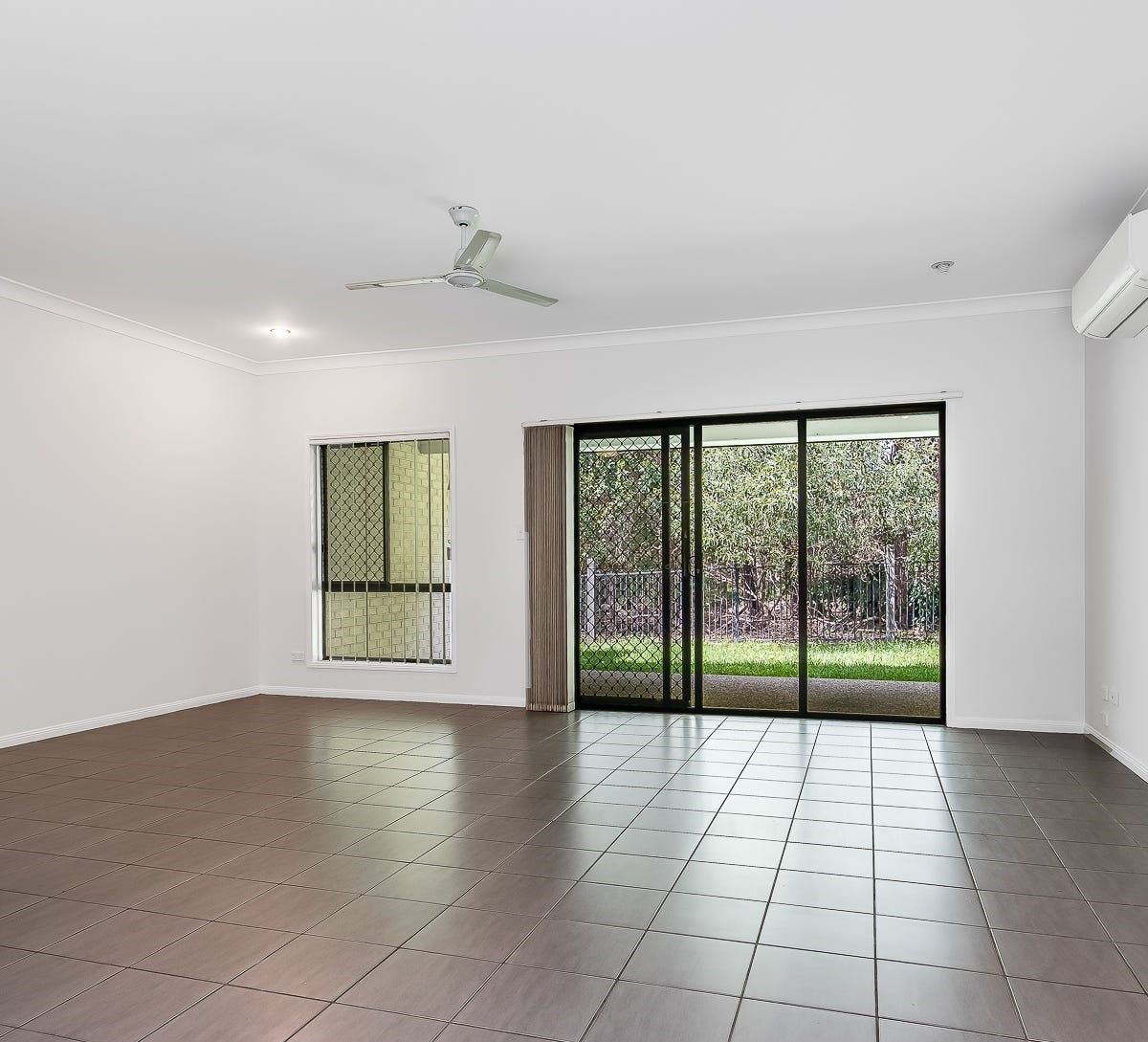 37 Staghorn Parade, North Lakes, QLD 4509