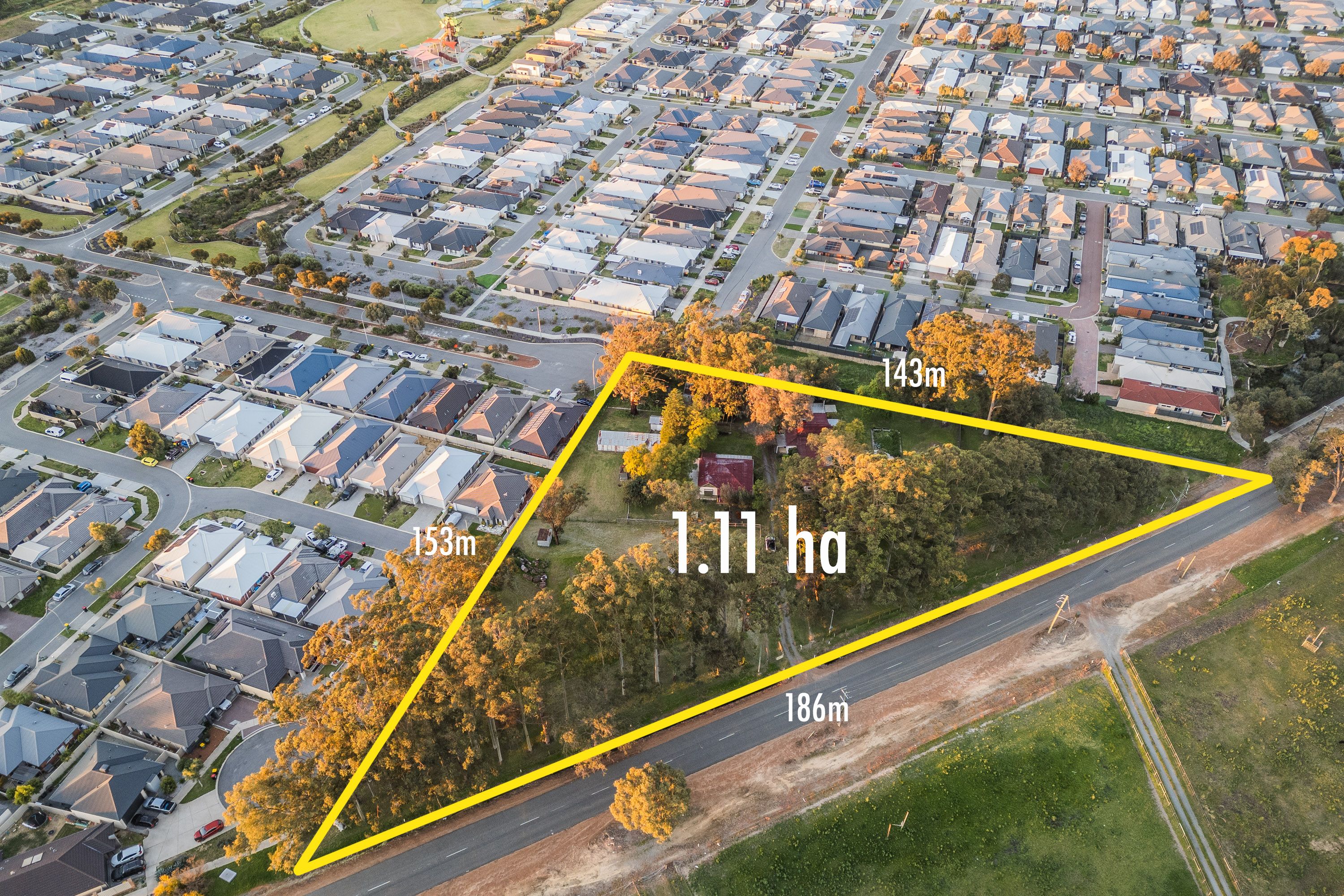 41 Lake Ridge Drive, Kew