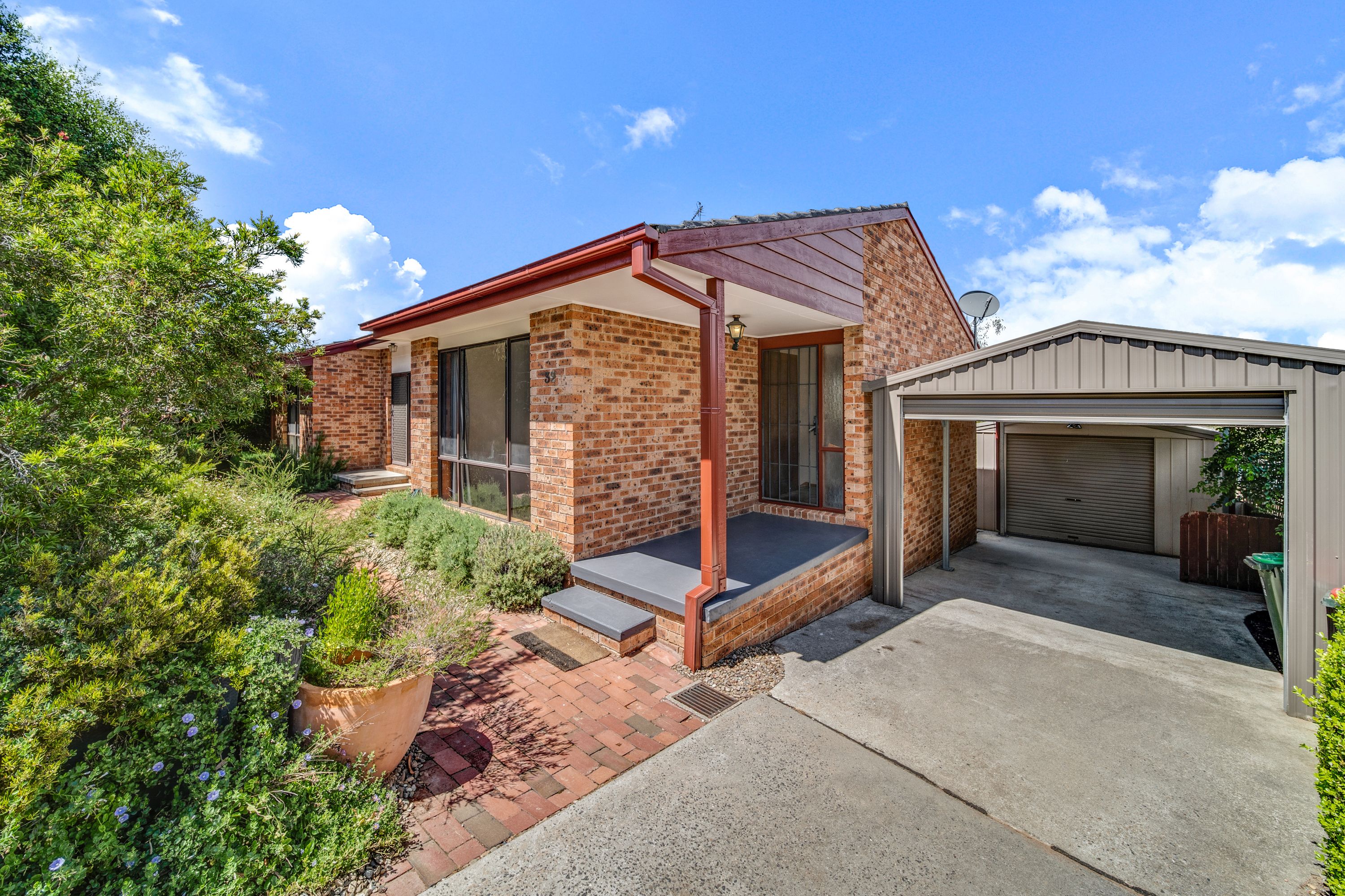 32 Burtt Crescent, Calwell, ACT 2905