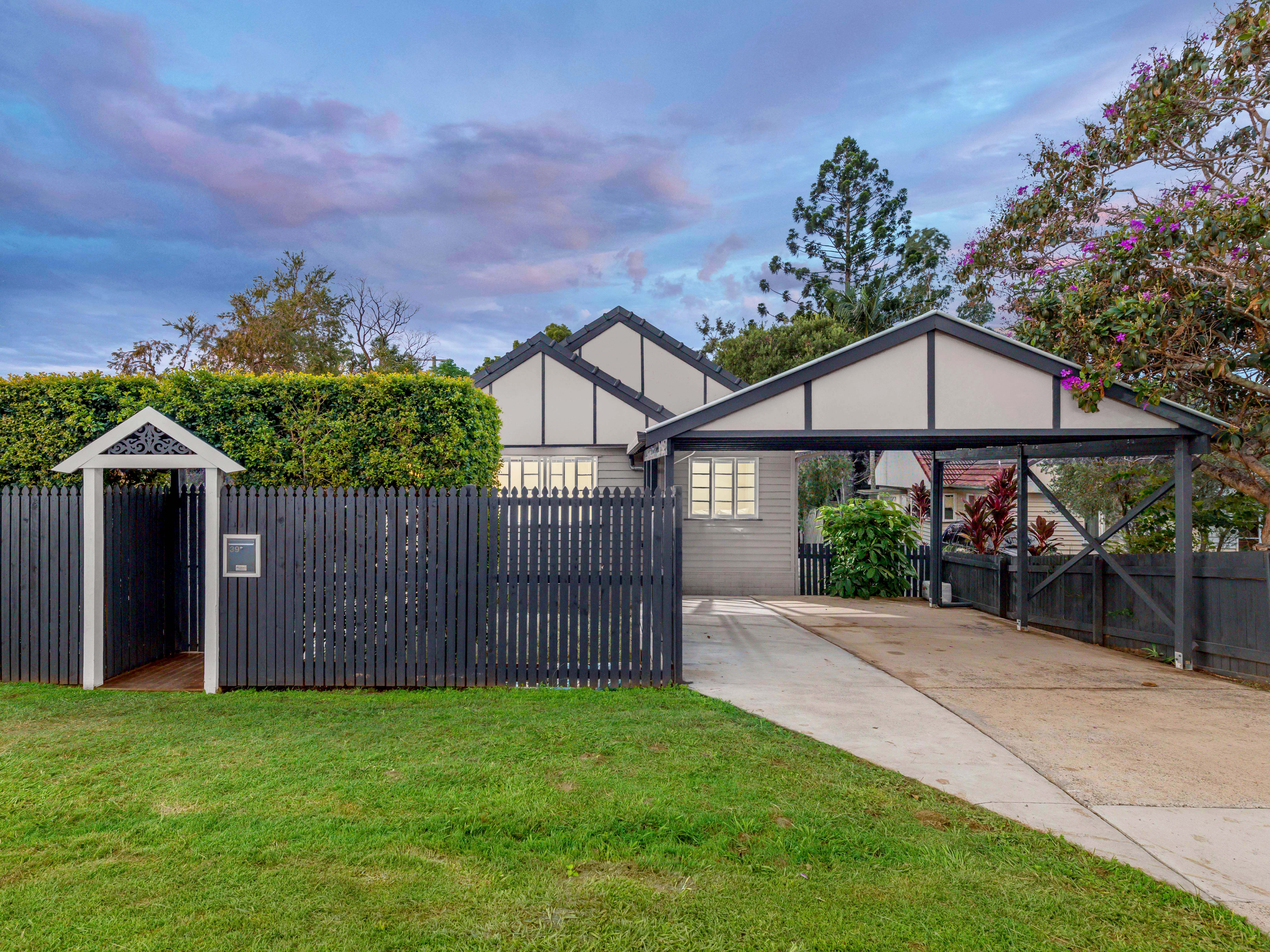 39 White Street, Wavell Heights QLD 4012