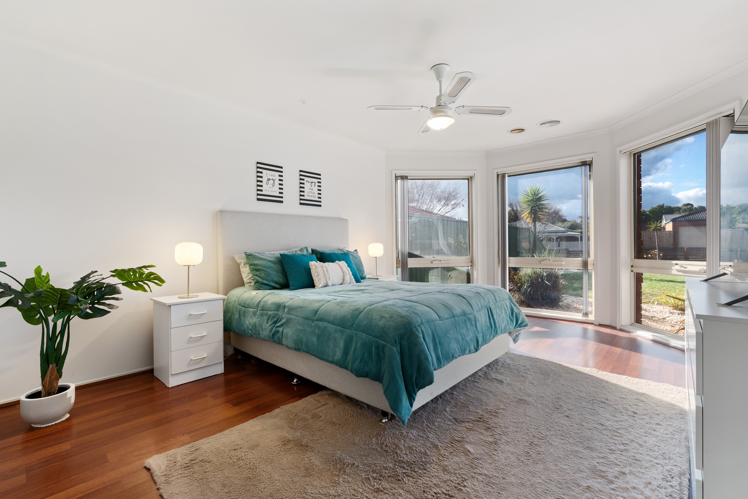 16 Bendemere Rise, Langwarrin, VIC 3910