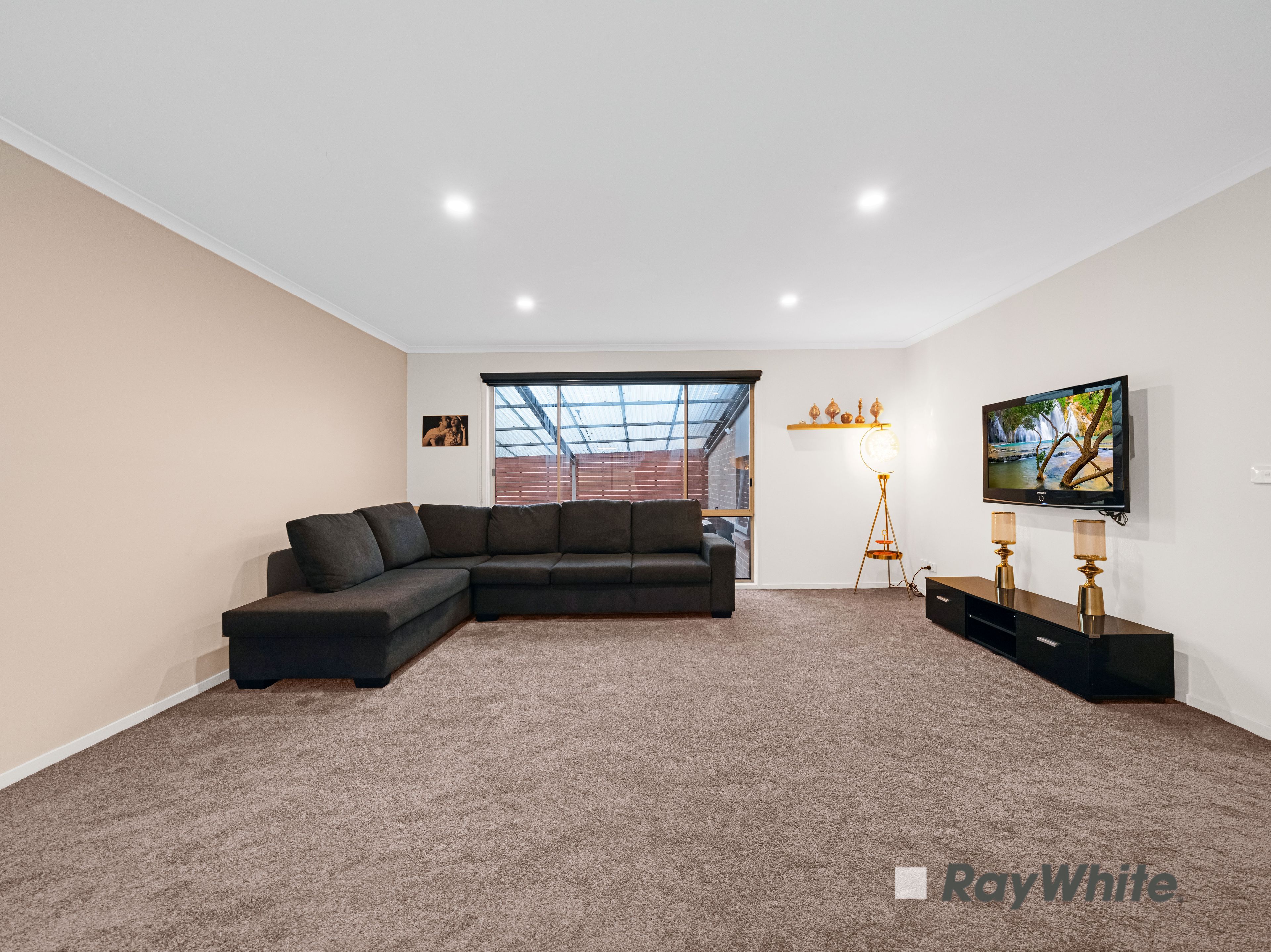 10 Frederick Rise — photo 17 of 26
