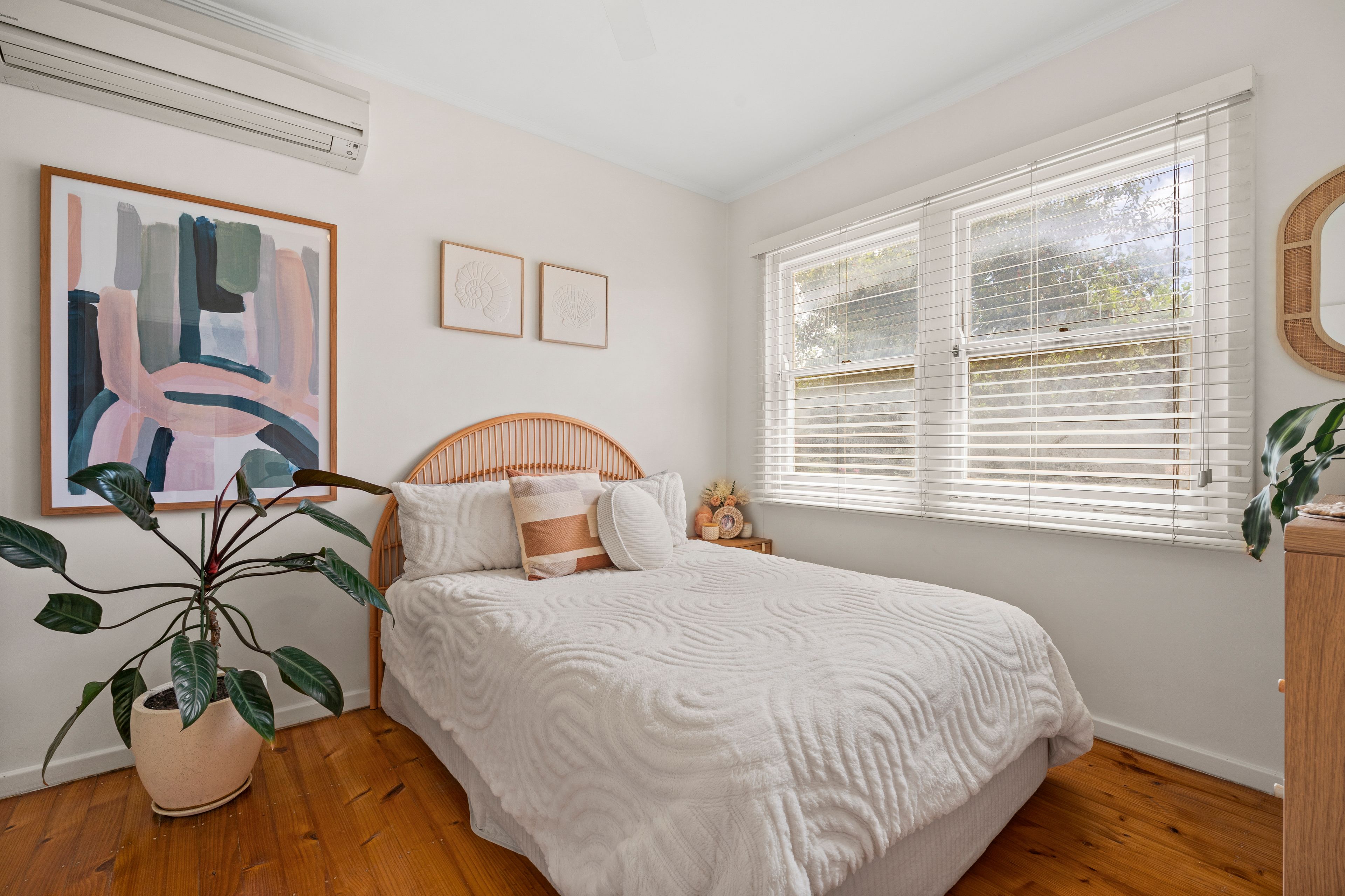 4 Edwards Avenue — photo 12 of 29