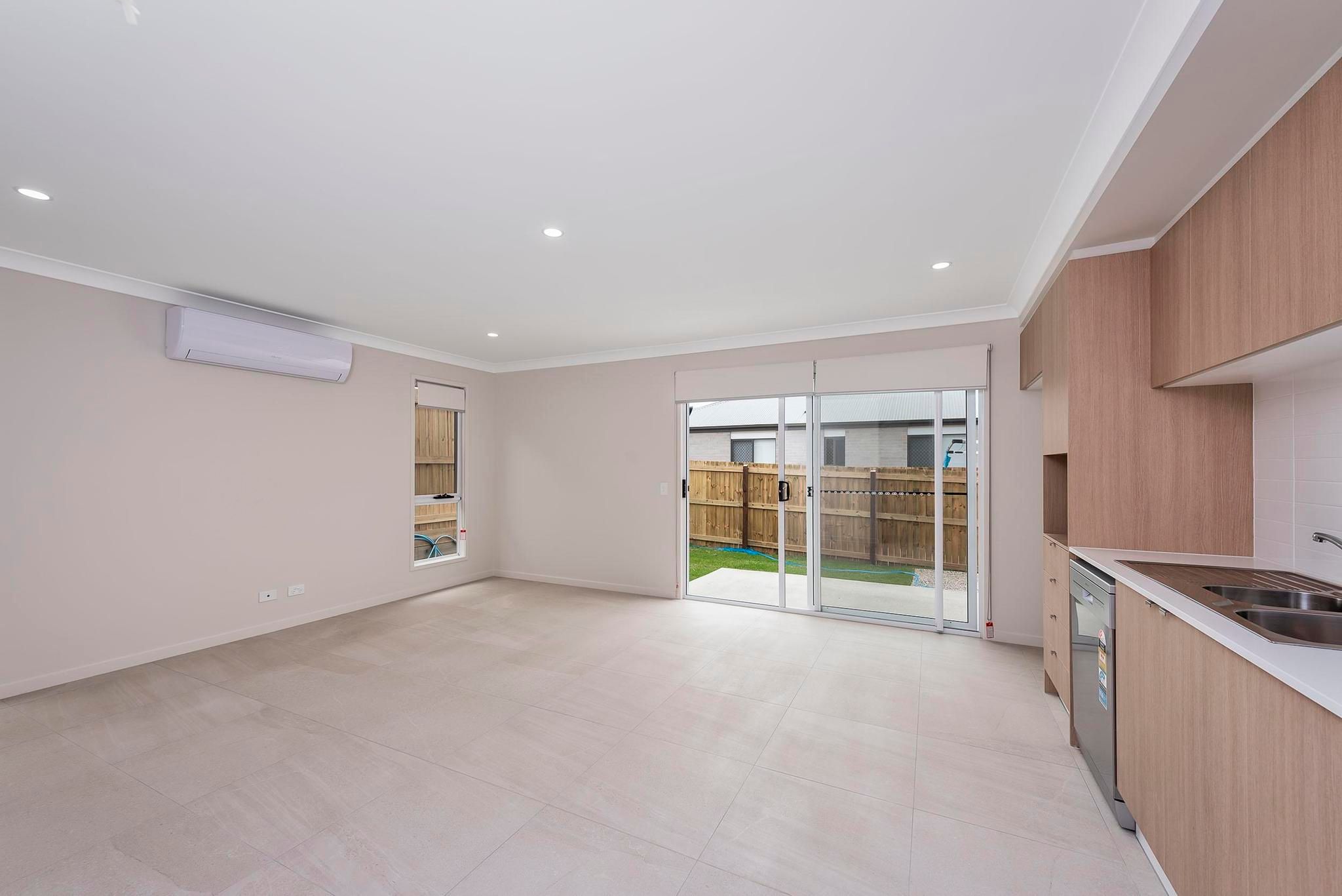 1/51 East Beaumont Road, Park Ridge, QLD 4125