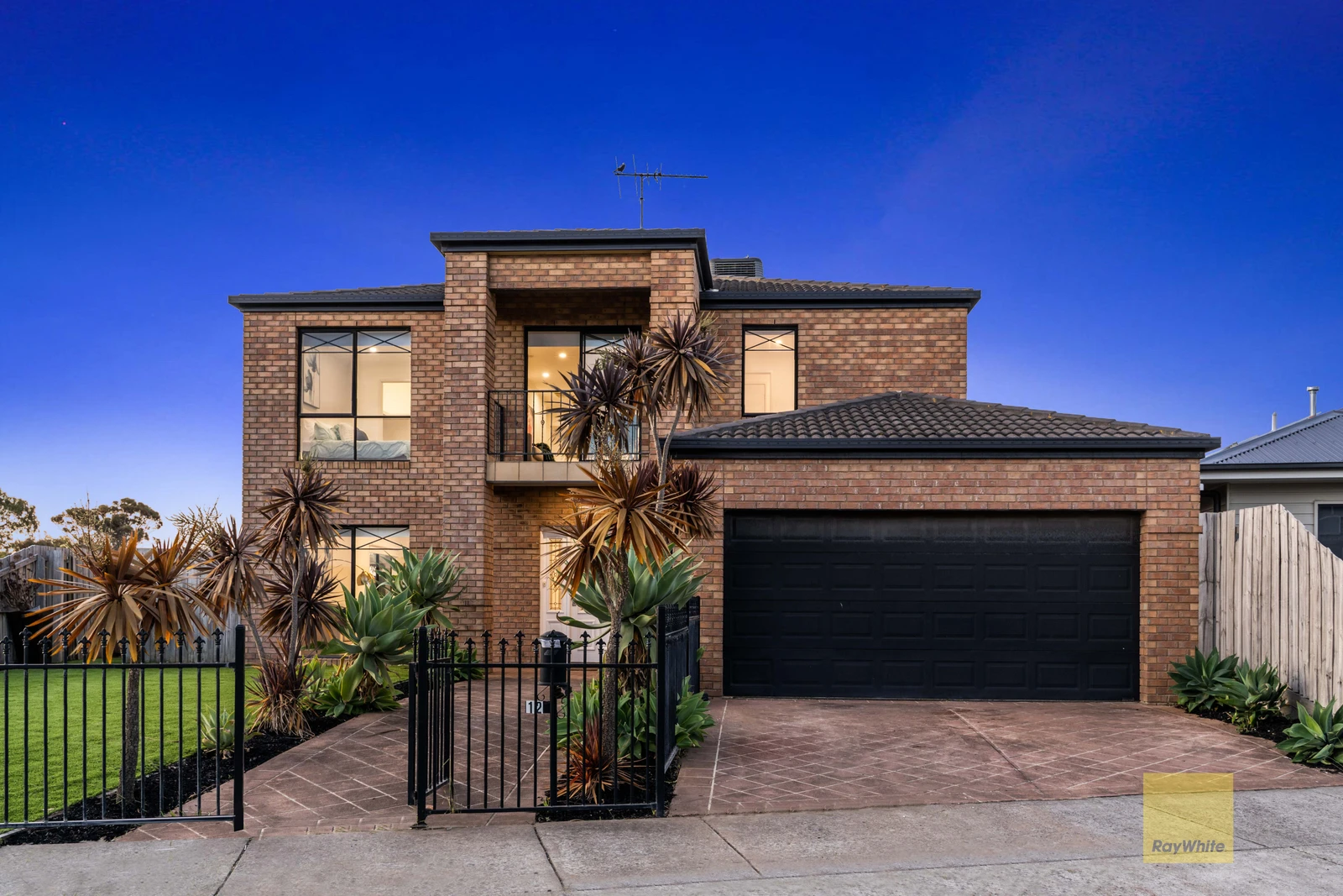 12 Brandon Mews, Grovedale, VIC 3216