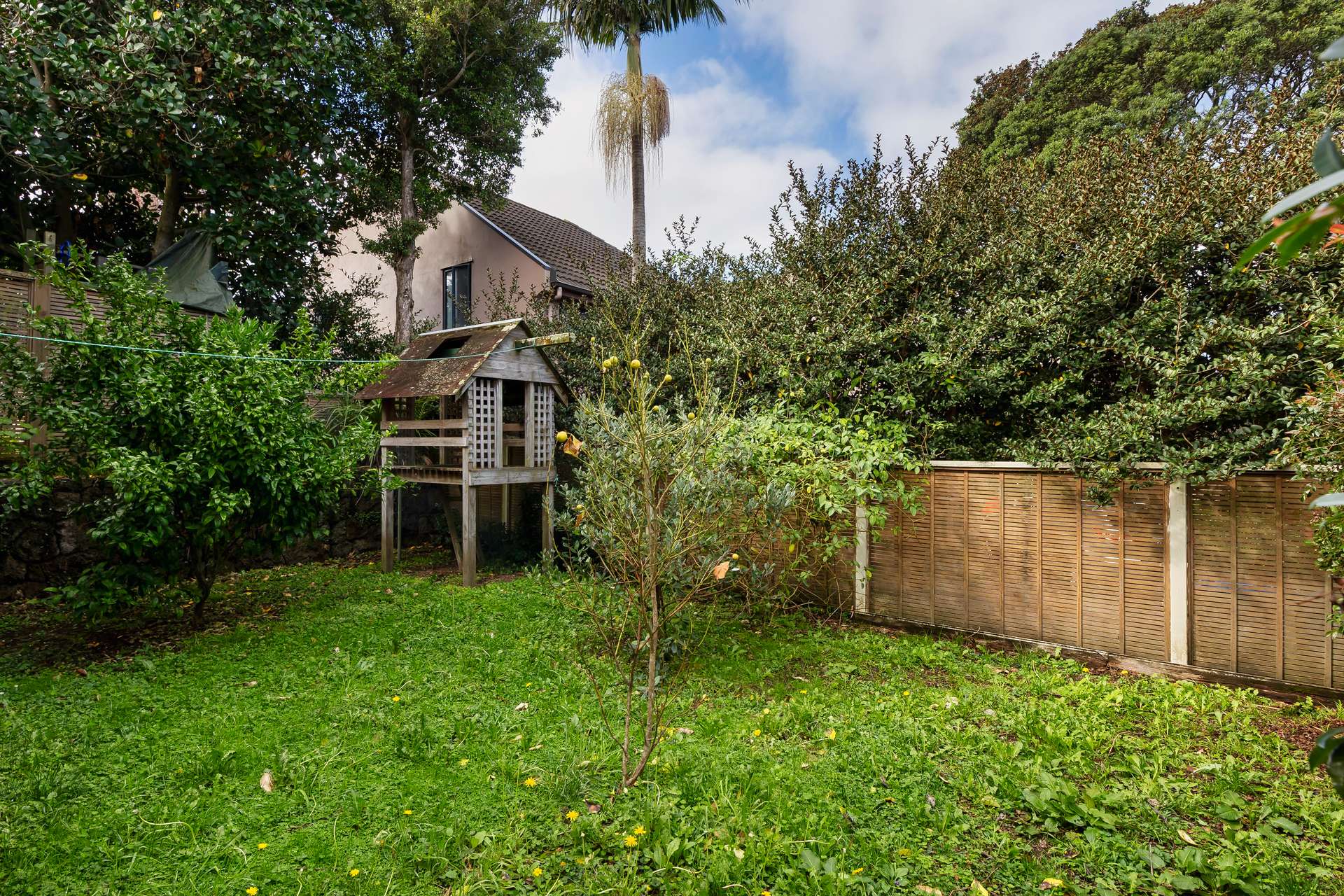 5 Tenterden Avenue photo 26