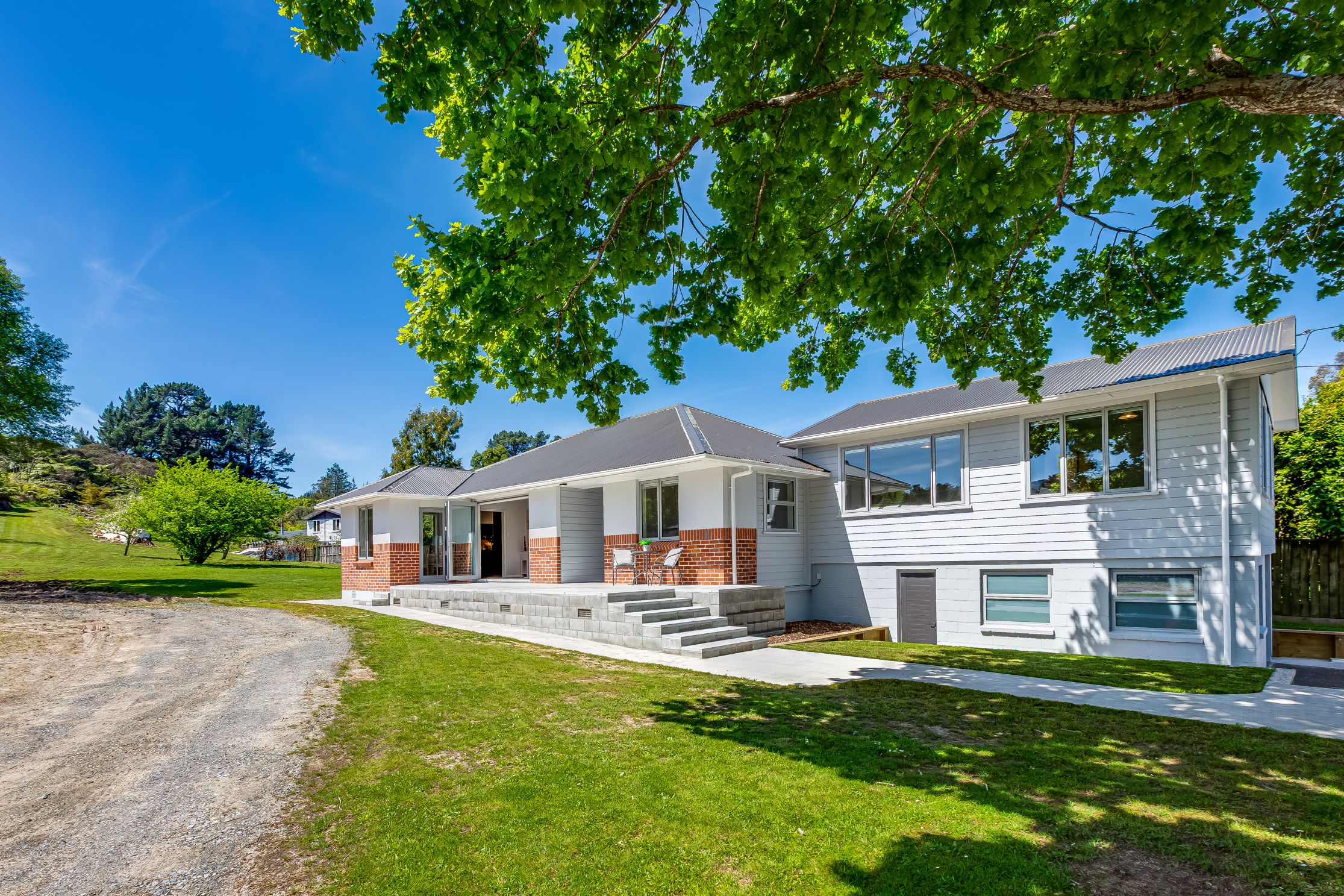 33 Moeraki Road, Maoribank, Upper Hutt City