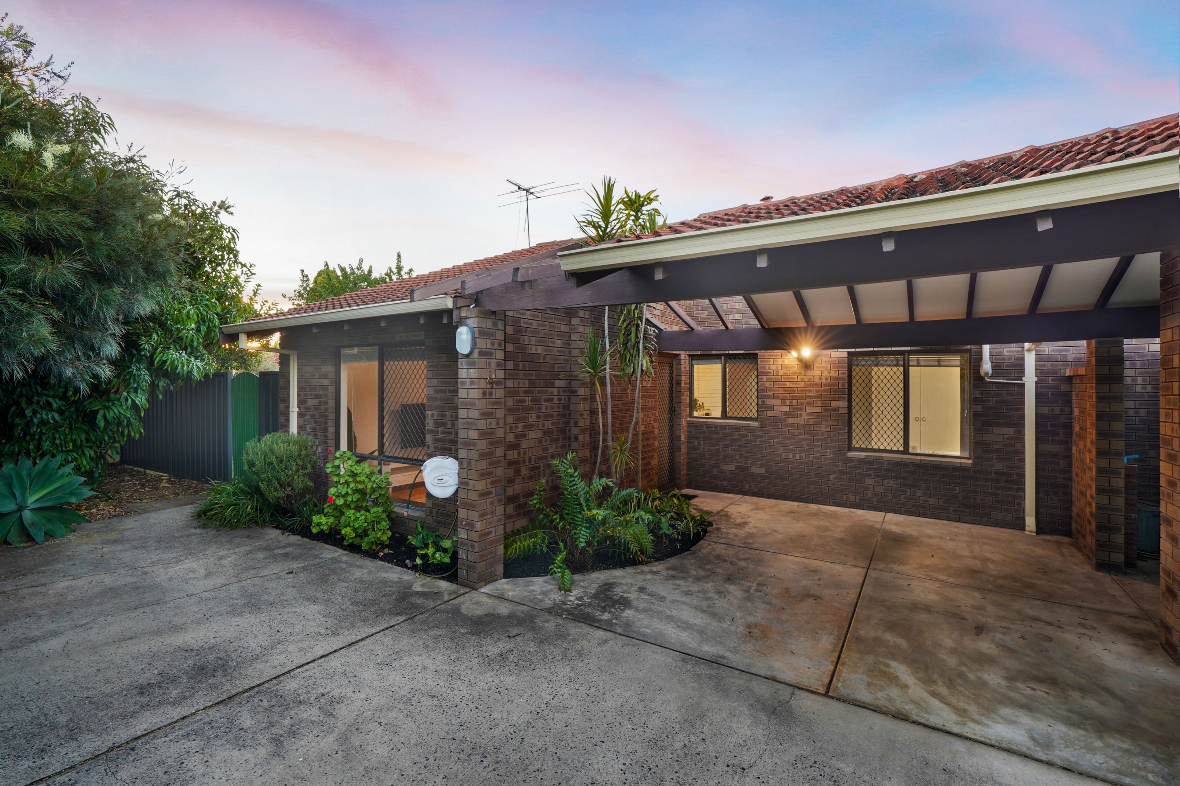 4/169 Eighth Avenue, Inglewood, WA 6052
