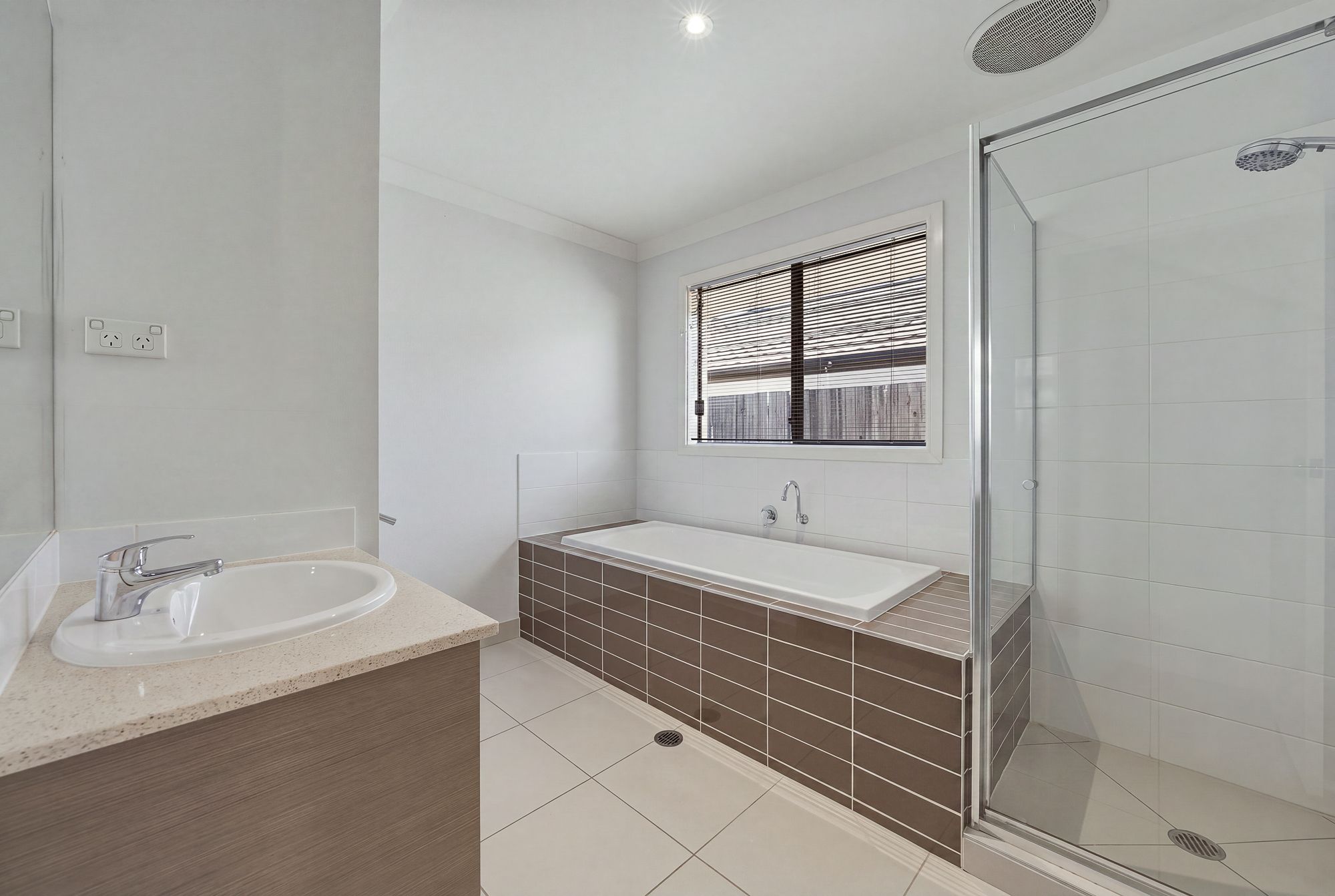 16 Paterson Street — photo 13 of 20