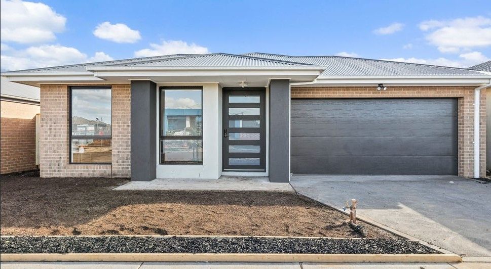 16 Sama Promenade — photo from Ray White Truganina