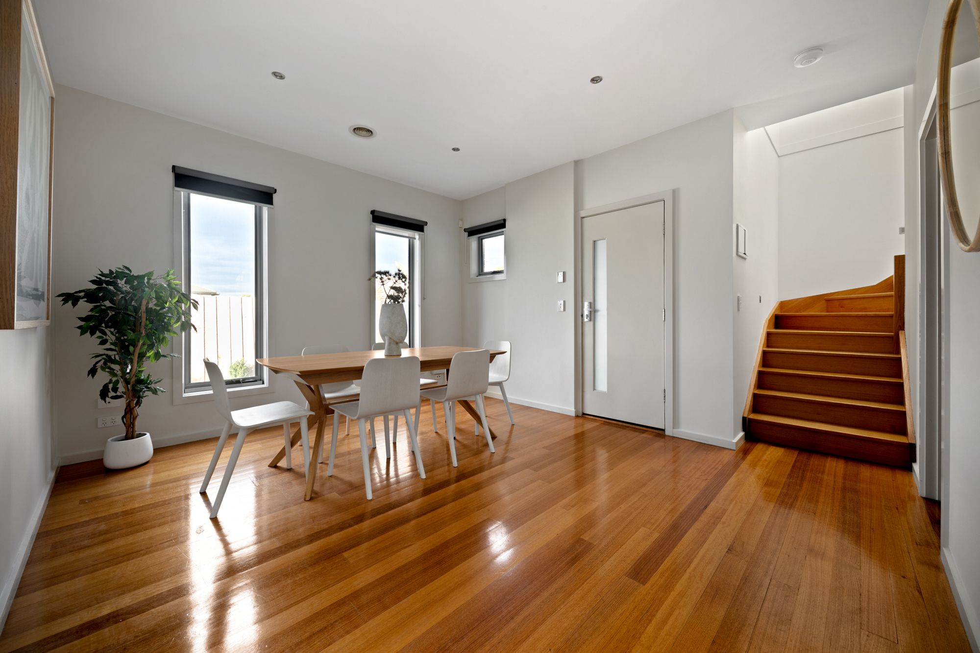 2/20 Stenhouse Avenue — photo 13 of 17