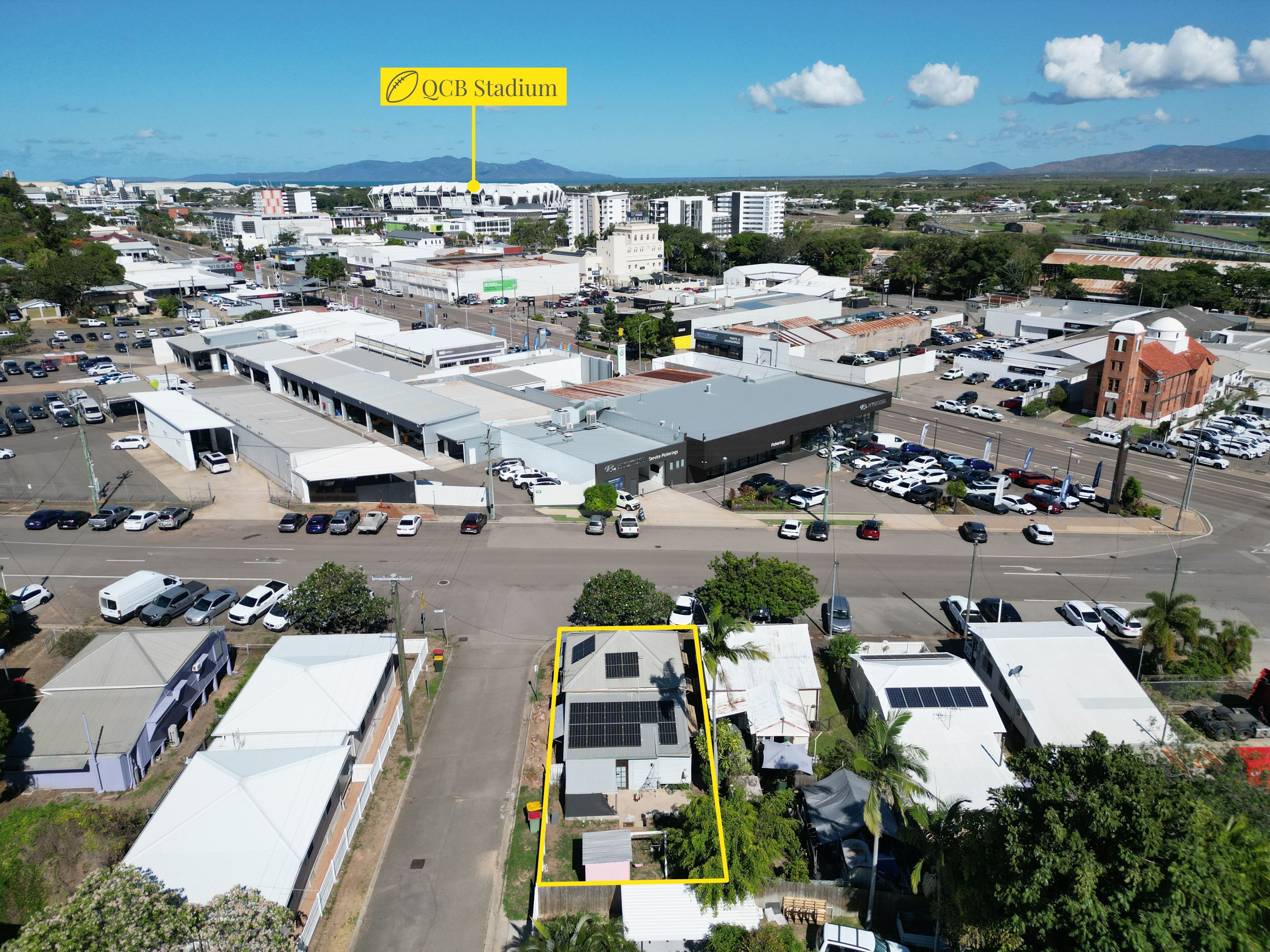 52 Morris Street, West End, QLD 4810