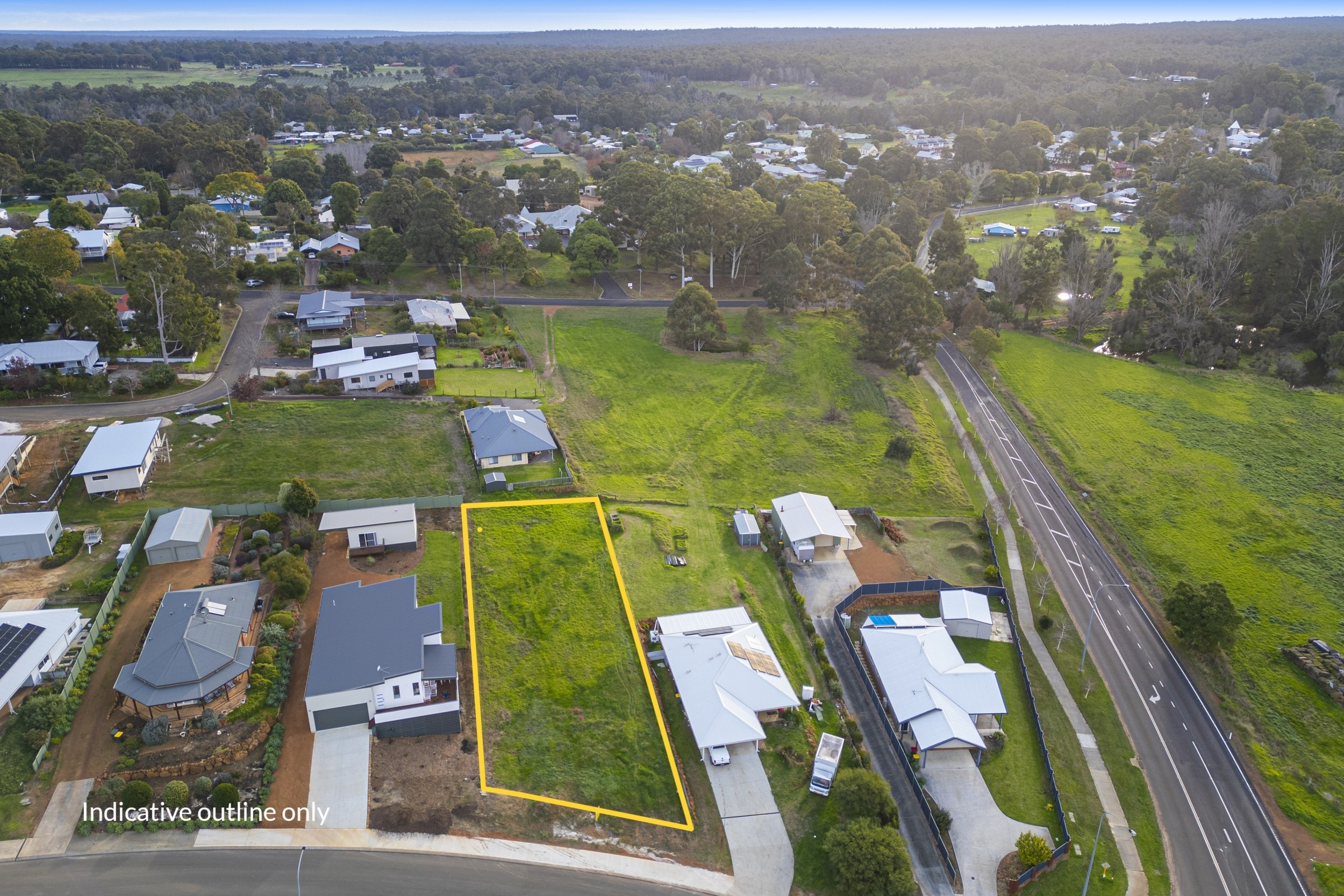 6 Hitchcock Drive, Nannup, WA 6275