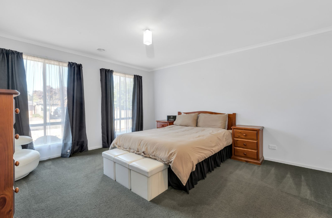 8 Eleni Place, Tarneit, VIC 3029