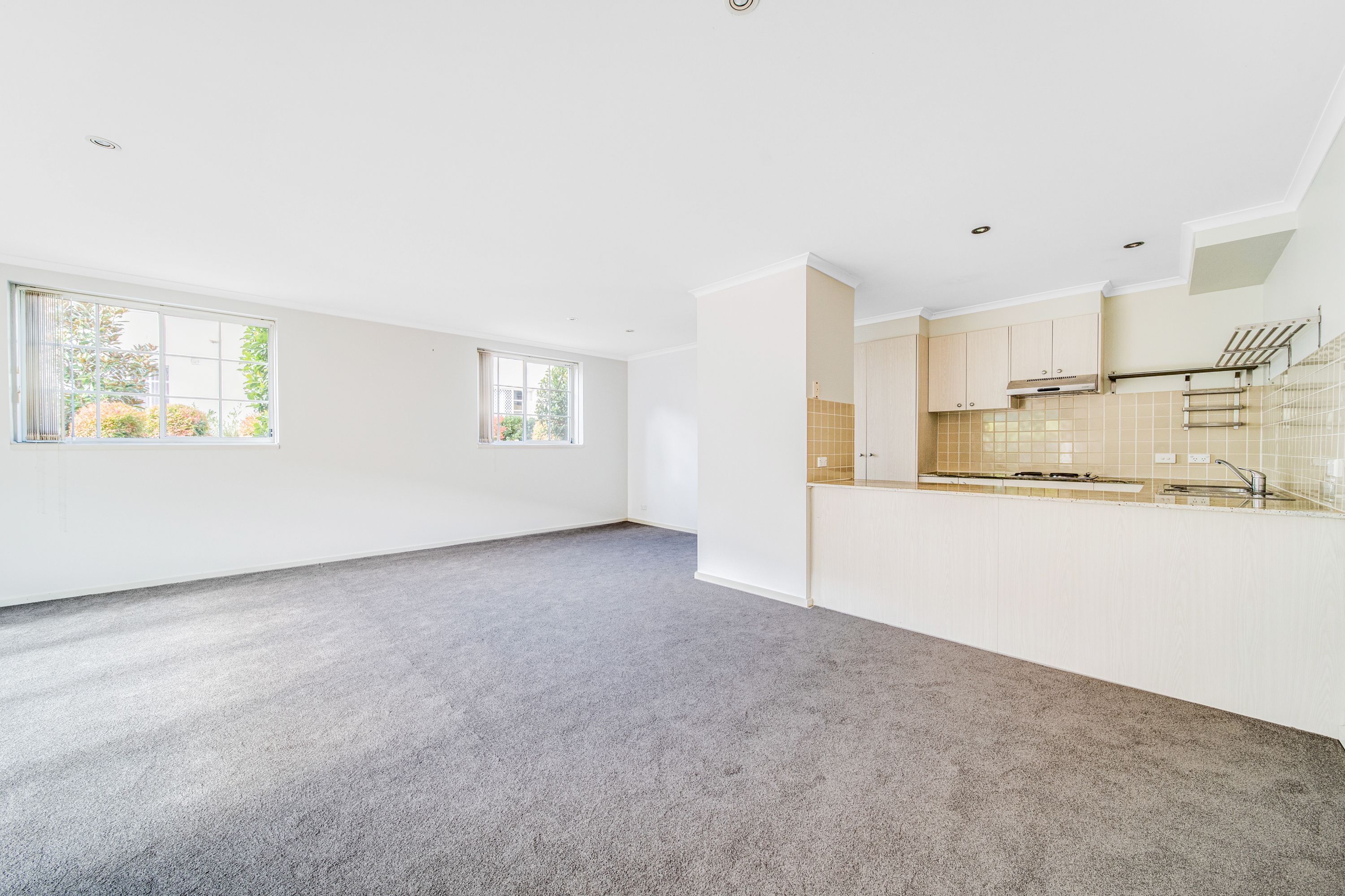 99/20 Federal Highway, Watson, ACT 2602