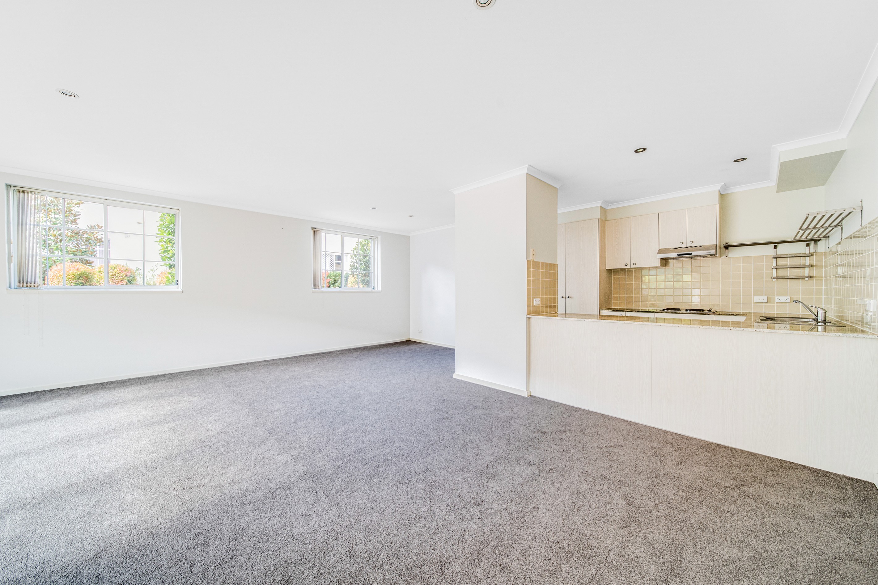 99/20 Federal Highway, Watson, ACT 2602