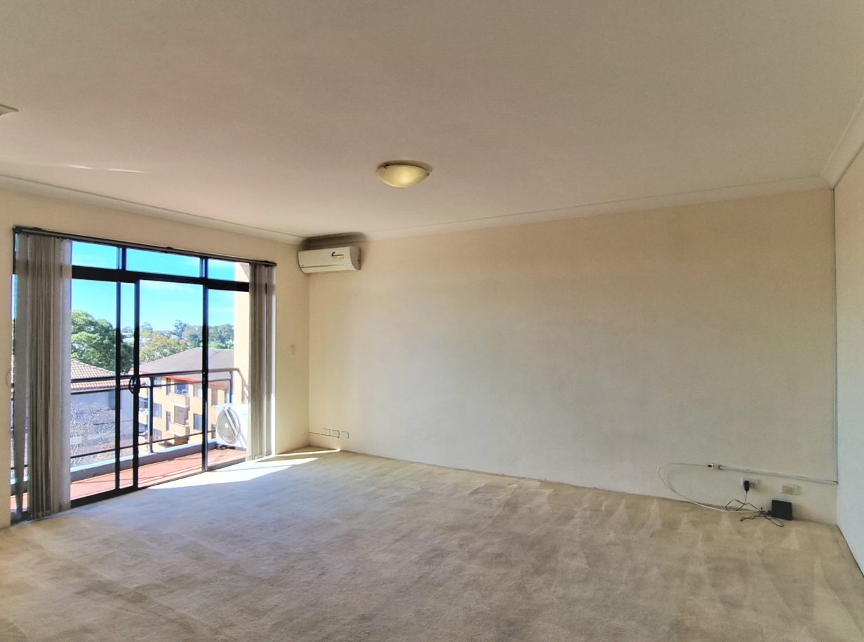 18/39-41 Park Road — photo 3 of 9