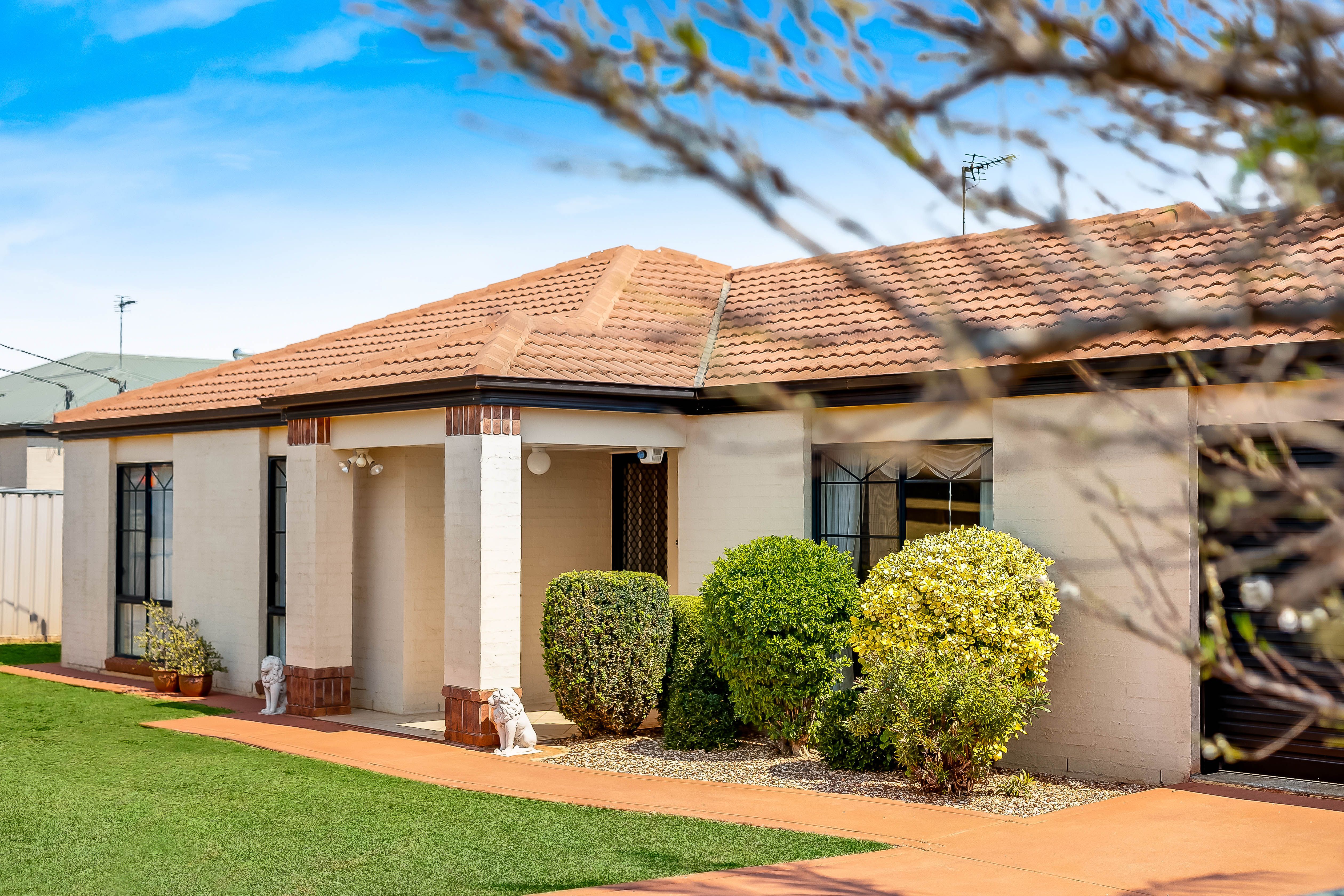 535 Hume Street, Kearneys Spring, QLD 4350