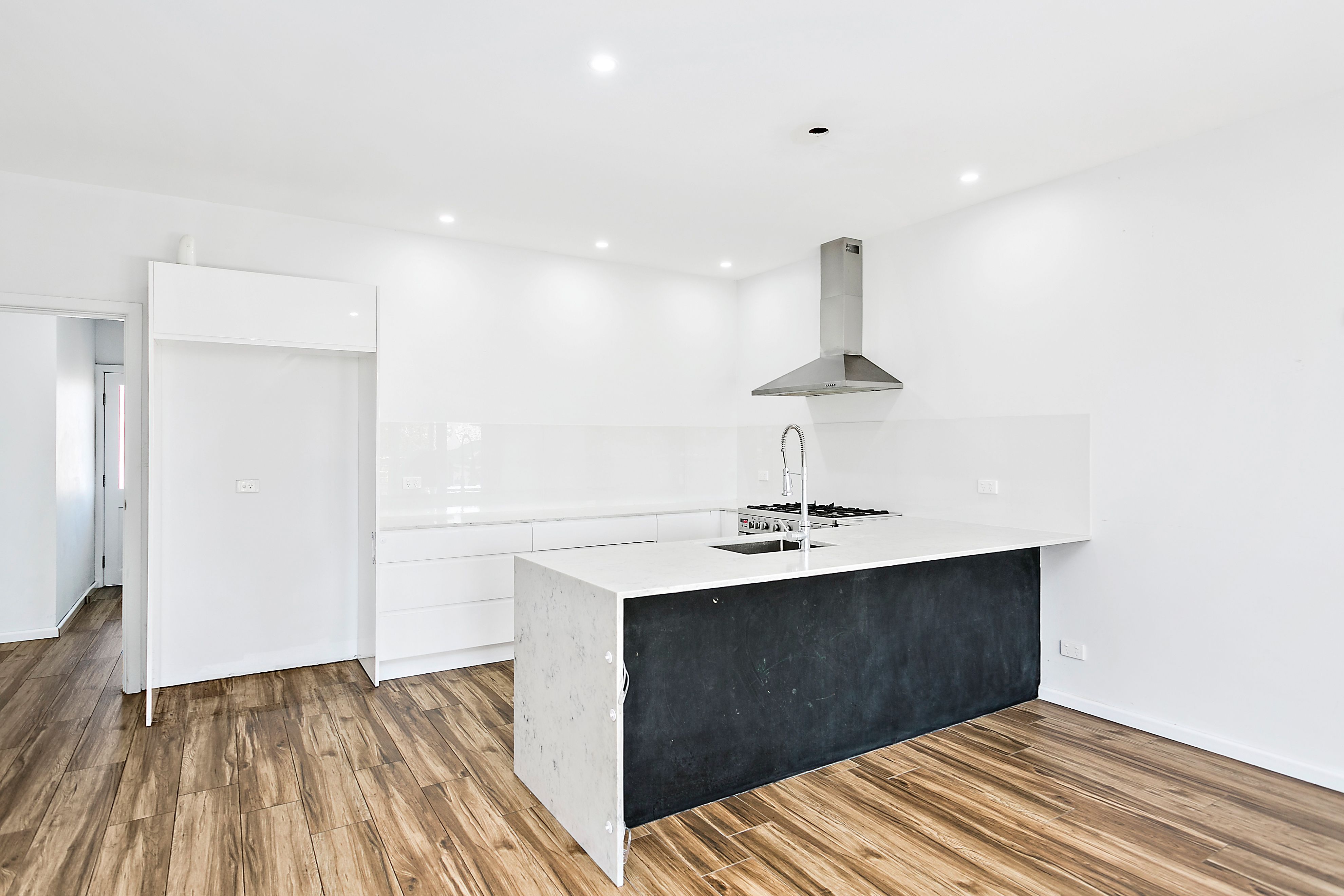 15 Macquarie Street, Albion Park, NSW 2527