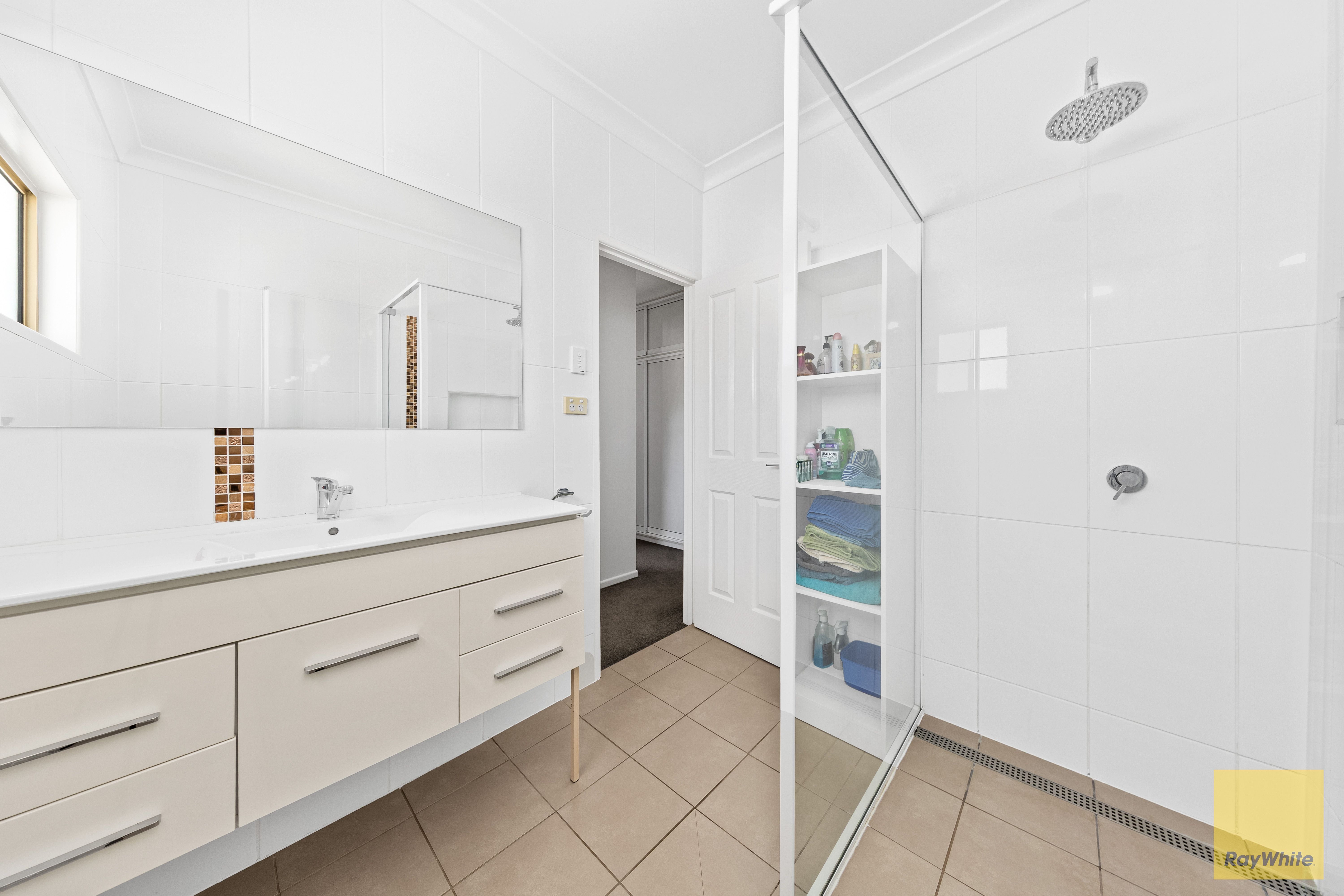 2 Michelle Place — photo 12 of 25
