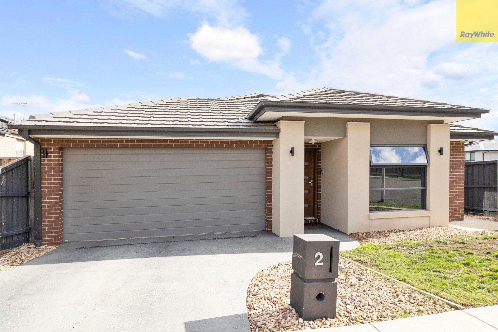 2 Hollis Crescent, Bacchus Marsh, VIC 3340