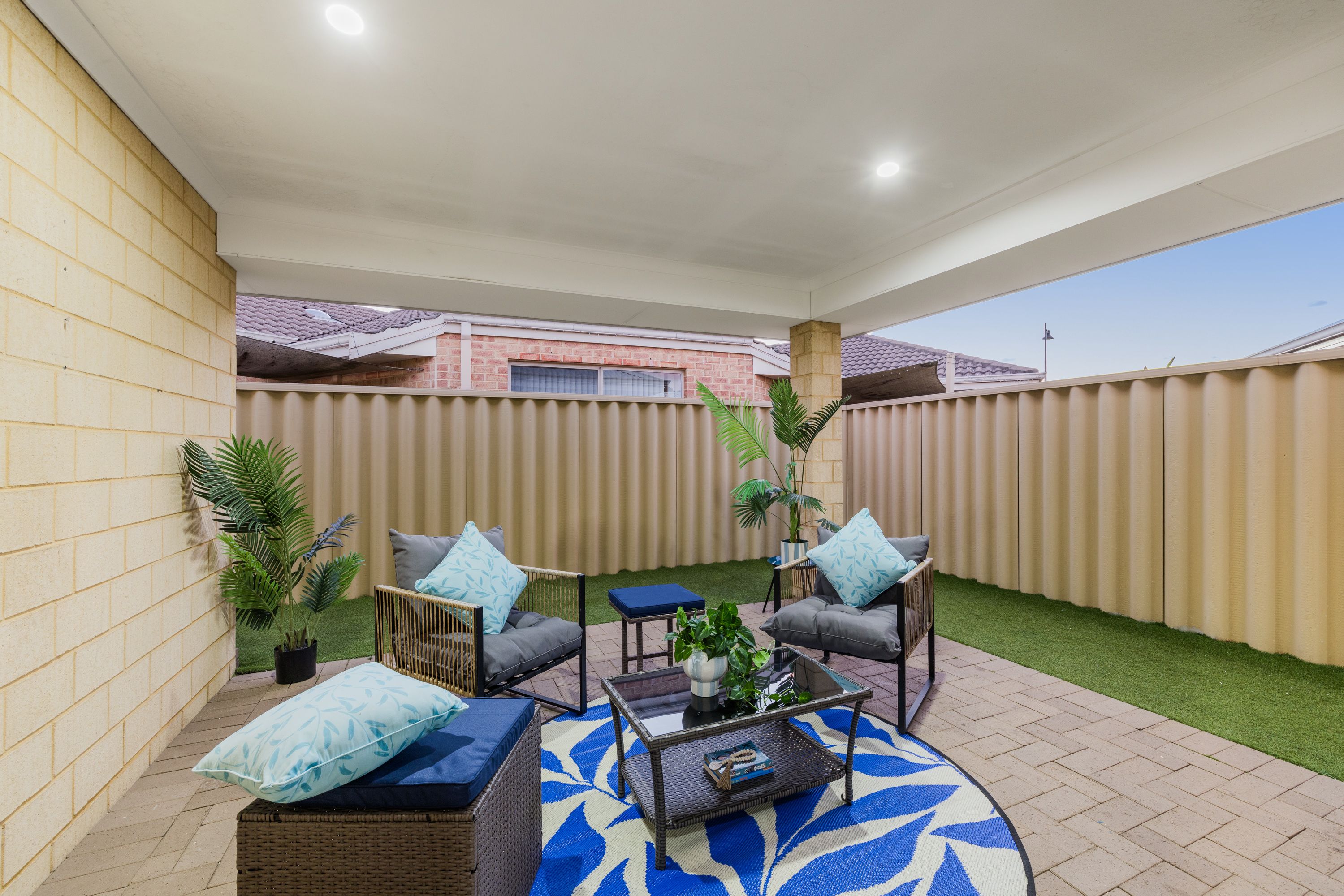 39 Welcome Meander — photo 14 of 17