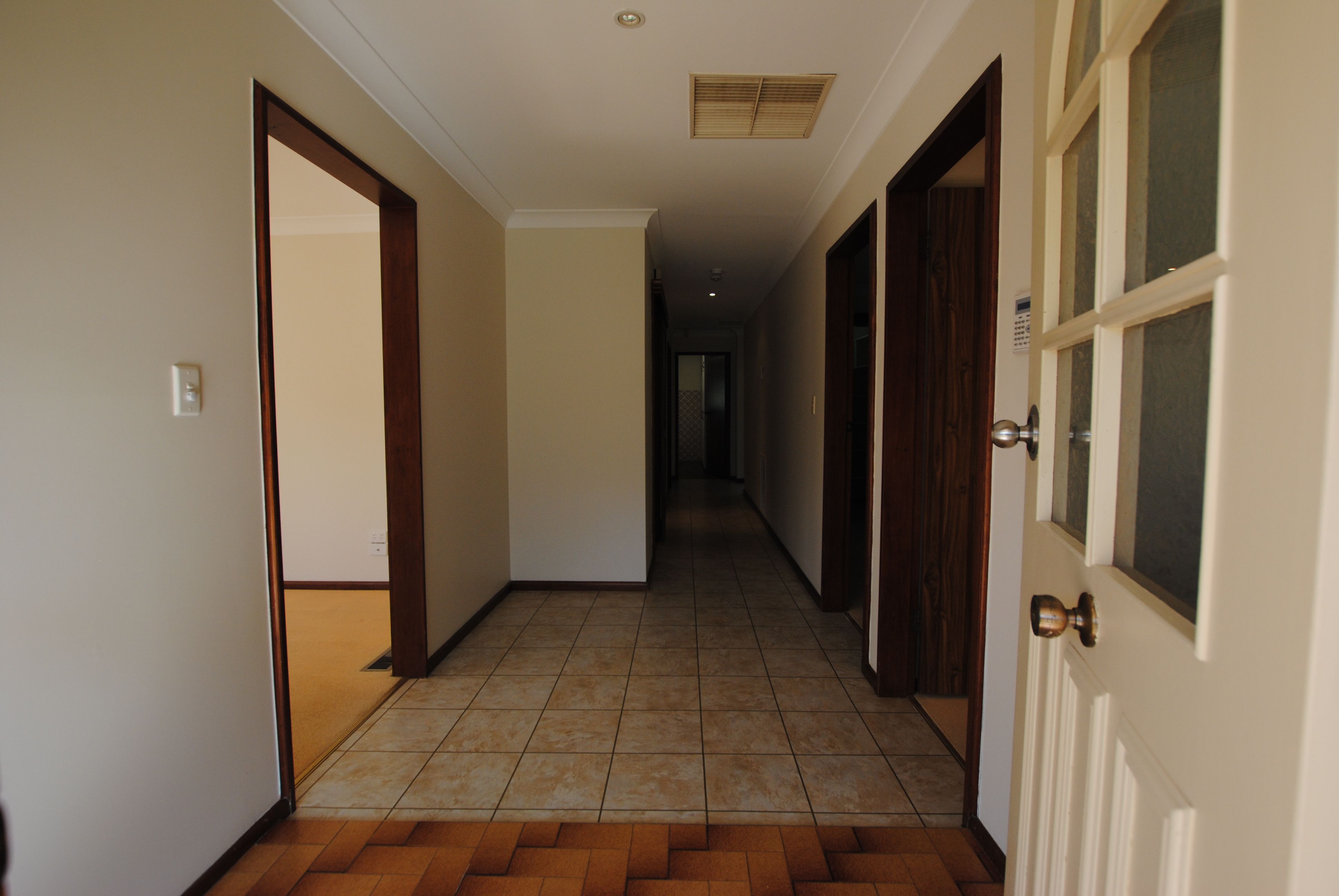 24 Ledgerwood Street, Griffith, NSW 2680