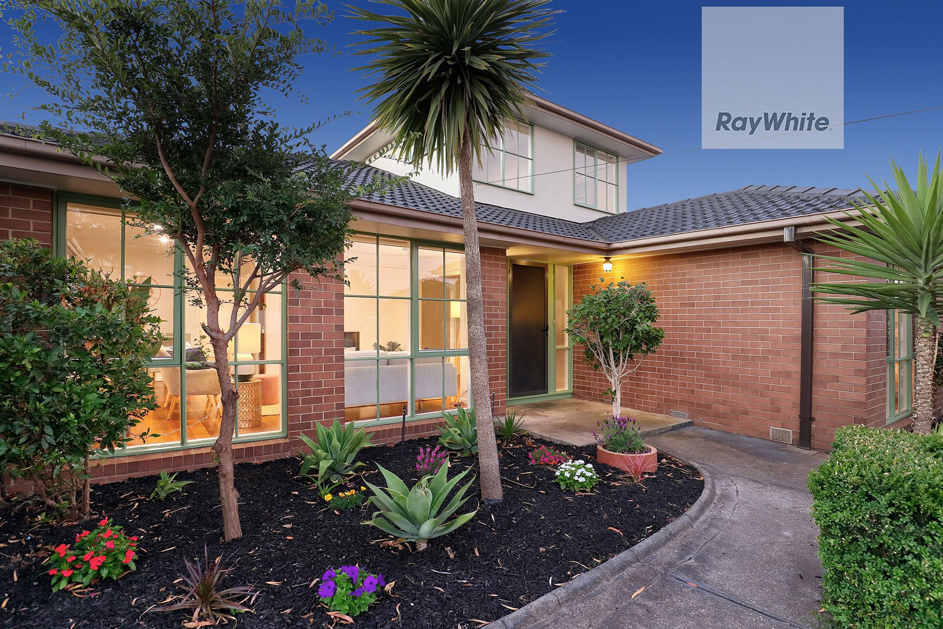 19 Wolverton Drive, Gladstone Park, VIC 3043