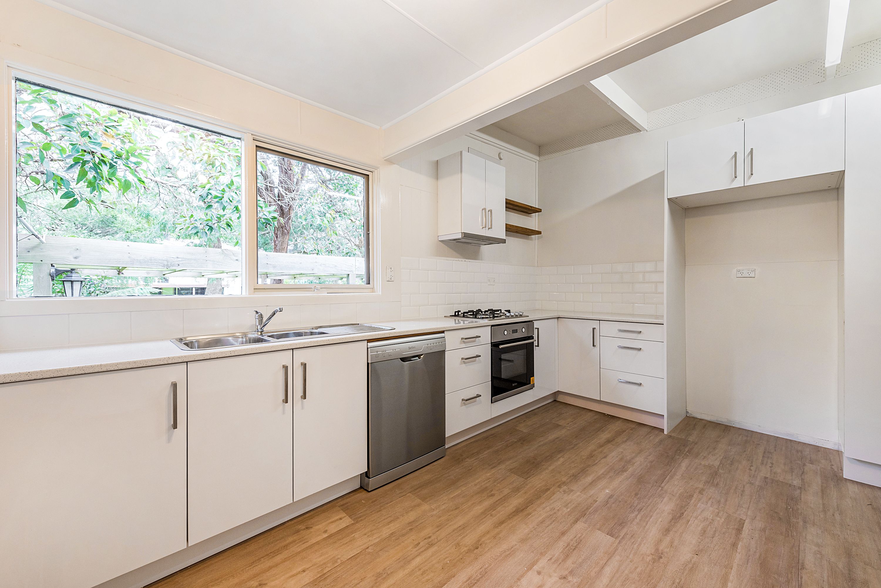 2/30 Janiesleigh Road, Upper Ferntree Gully, VIC 3156