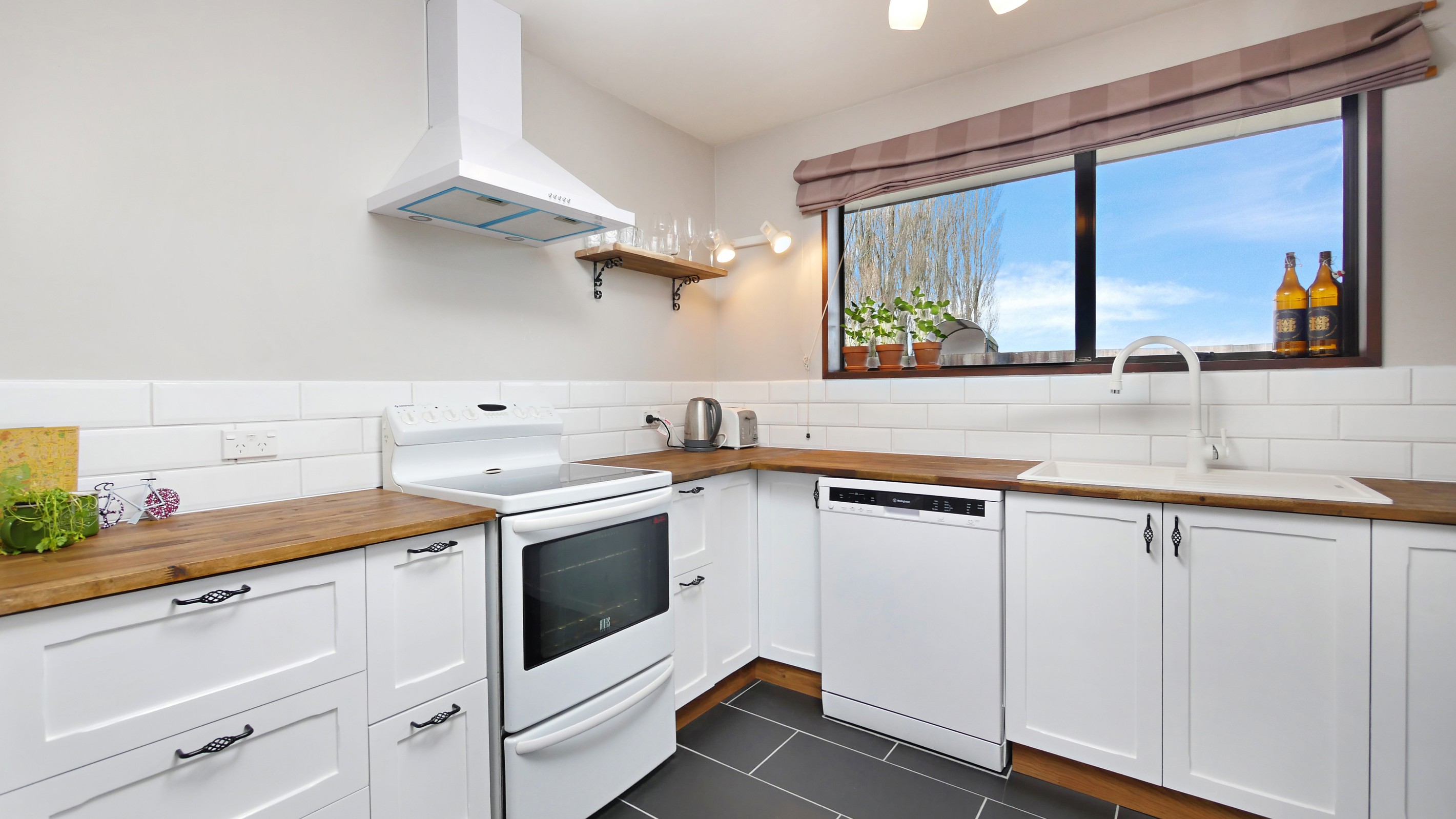 15 Edron Place, Redwood, Christchurch City