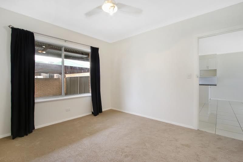 1/404 Douglas Road, Lavington, NSW 2641