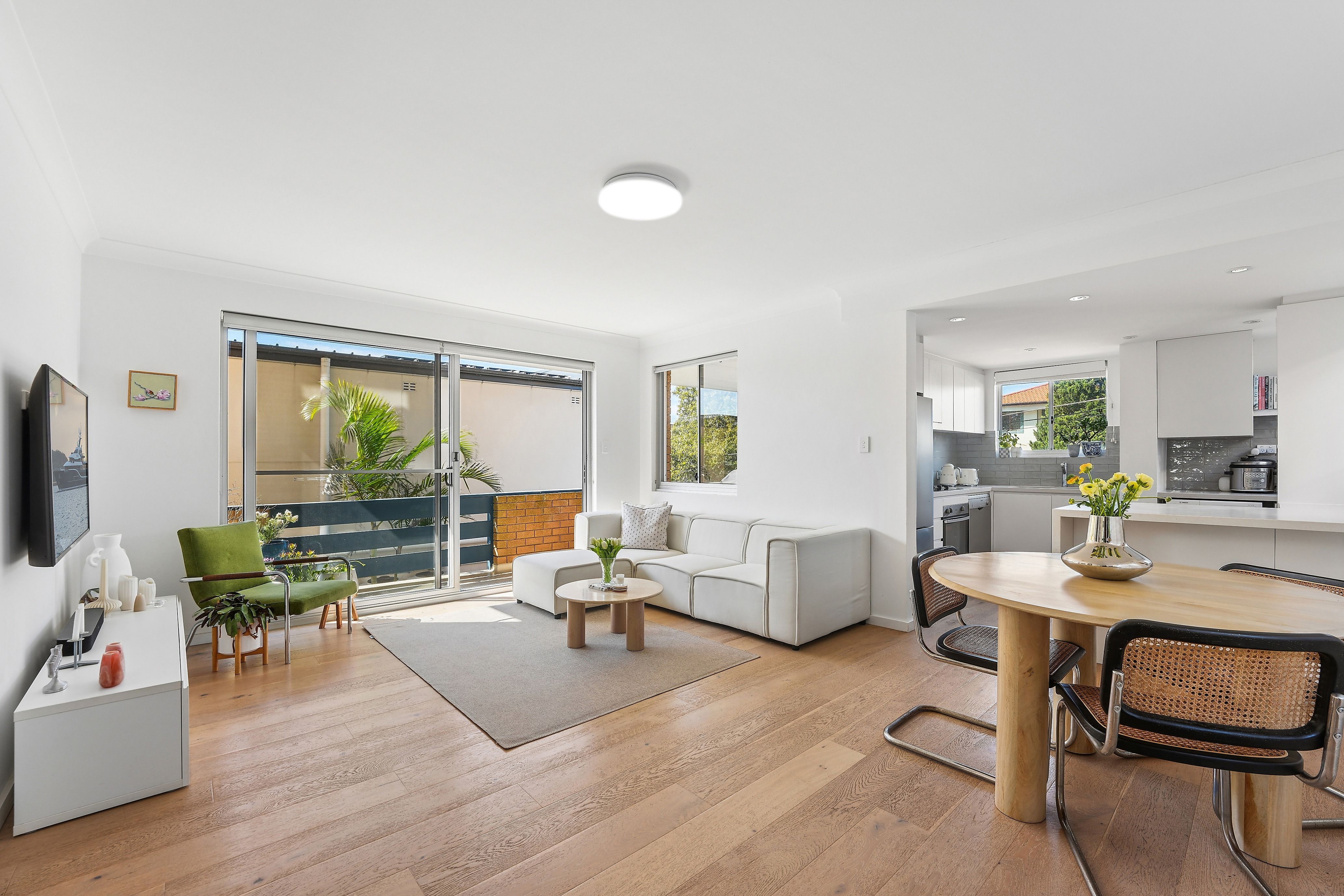 2/8 Kobada Road — photo from Ray White Double Bay