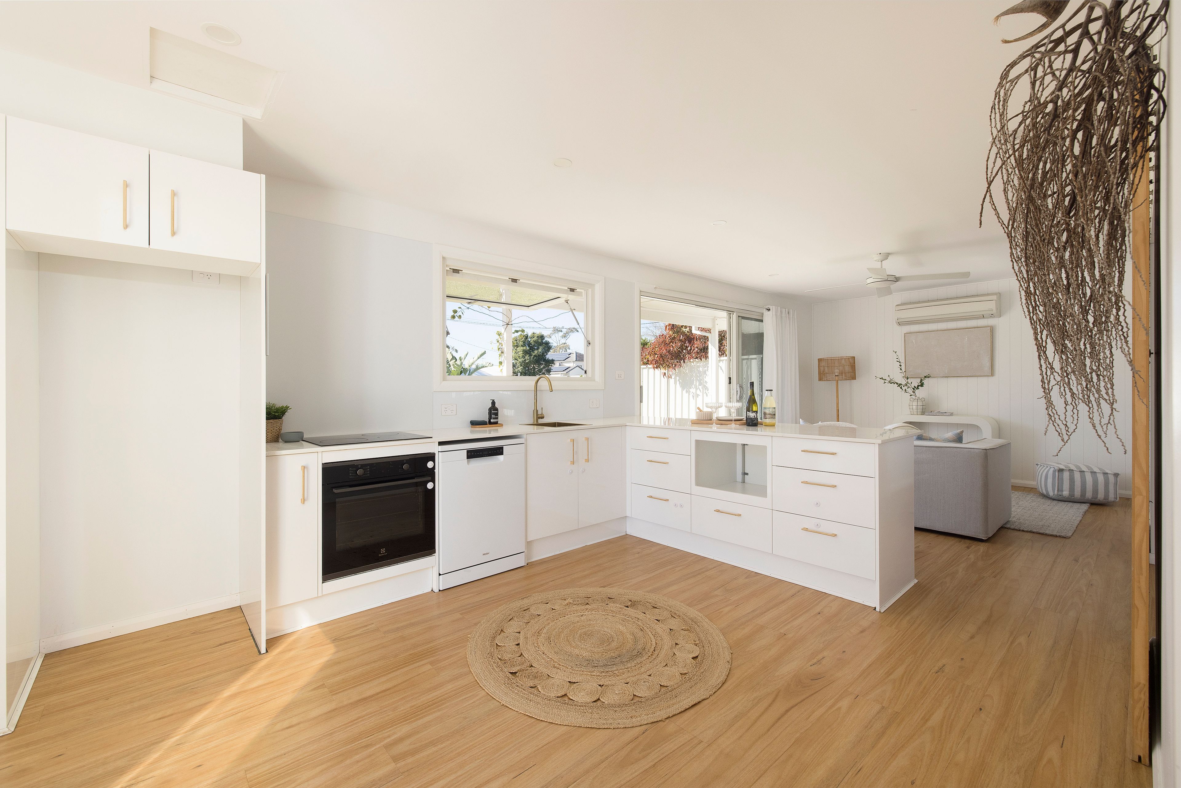 98 Foreshore Drive — photo 15 of 24