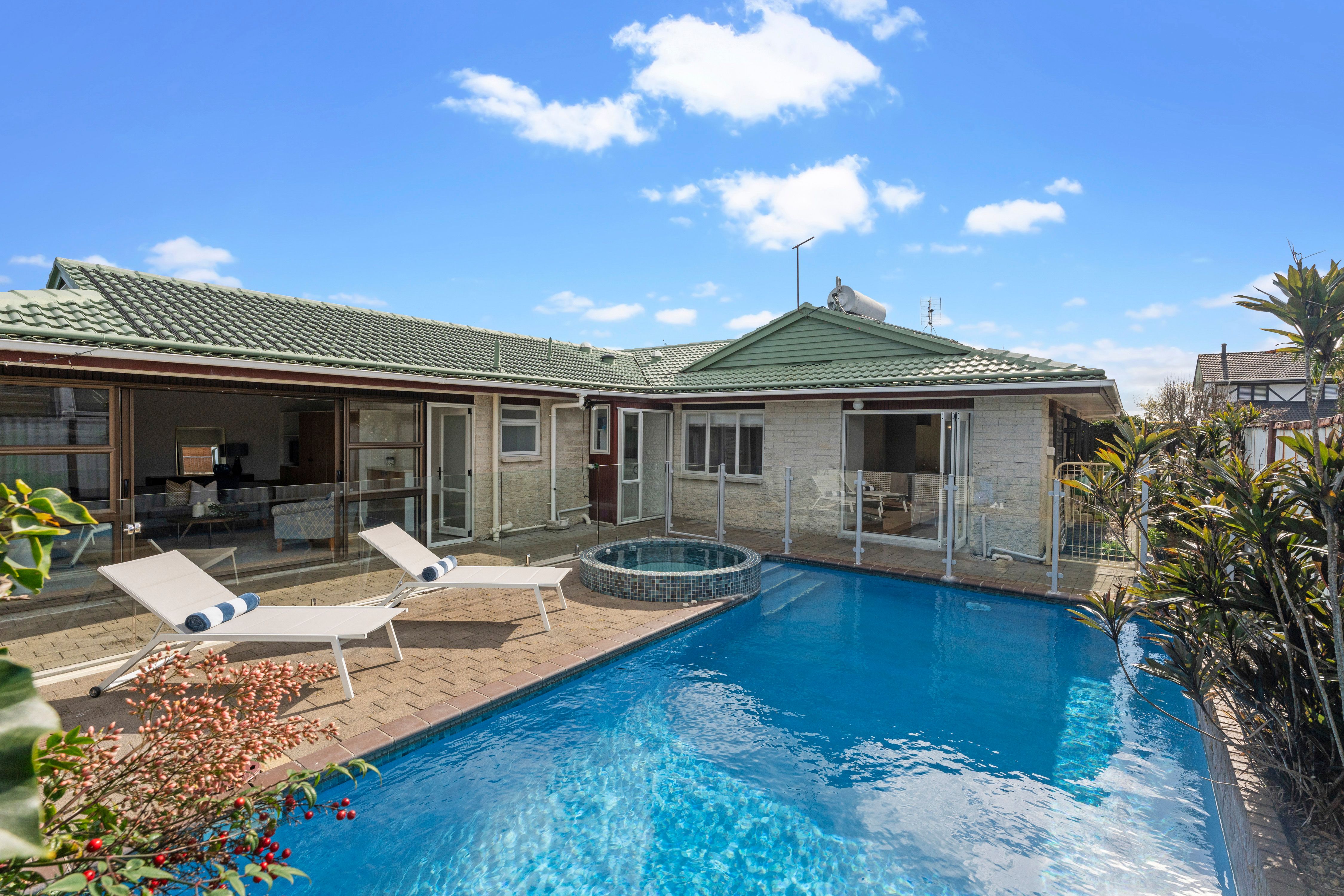 7 Clyside Avenue, Half Moon Bay, Manukau City