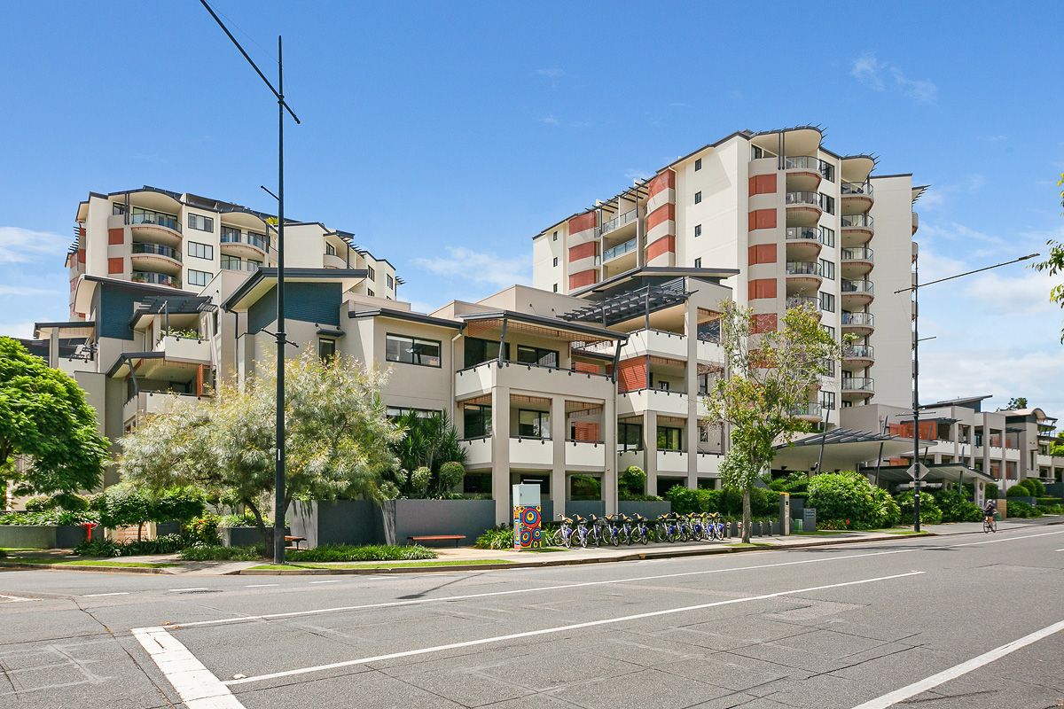 9 Sylvan Road, Toowong QLD 4066