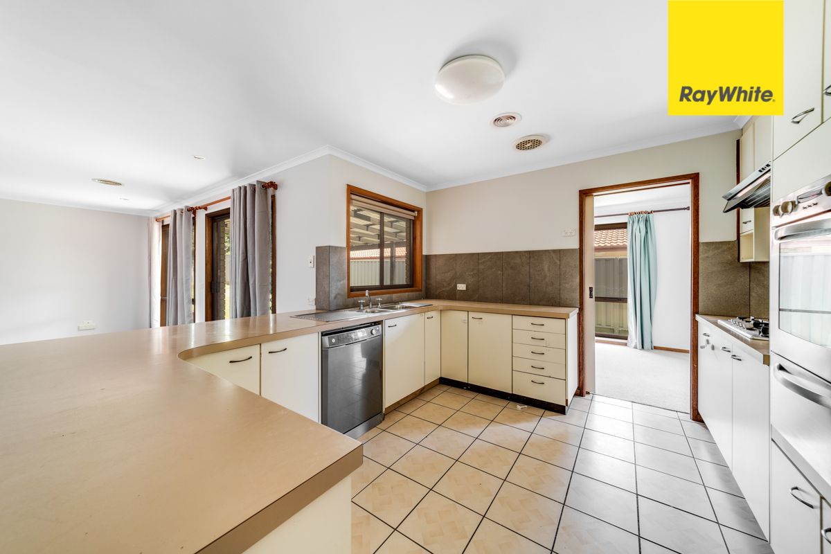 132 Ratcliffe Crescent, Florey, ACT 2615