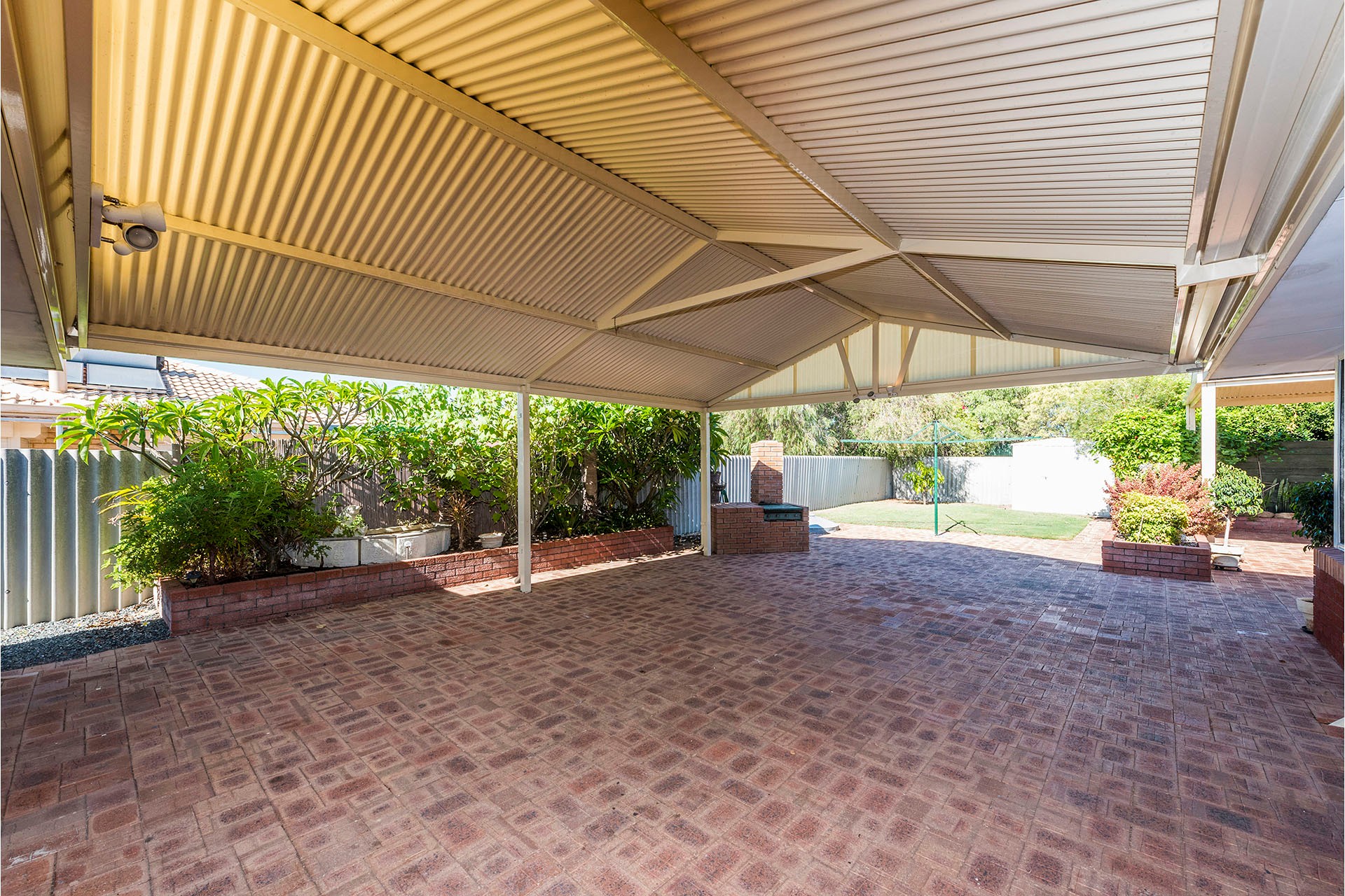 9 Markaling Close, Hillman, WA 6168