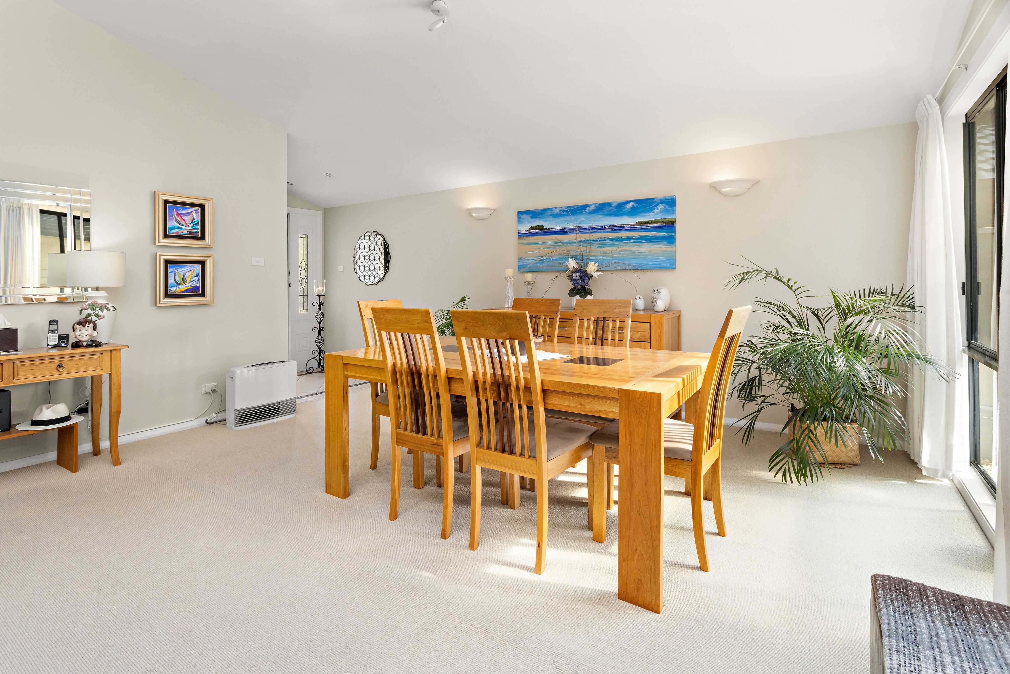 84A South Kiama Drive — photo 7 of 15