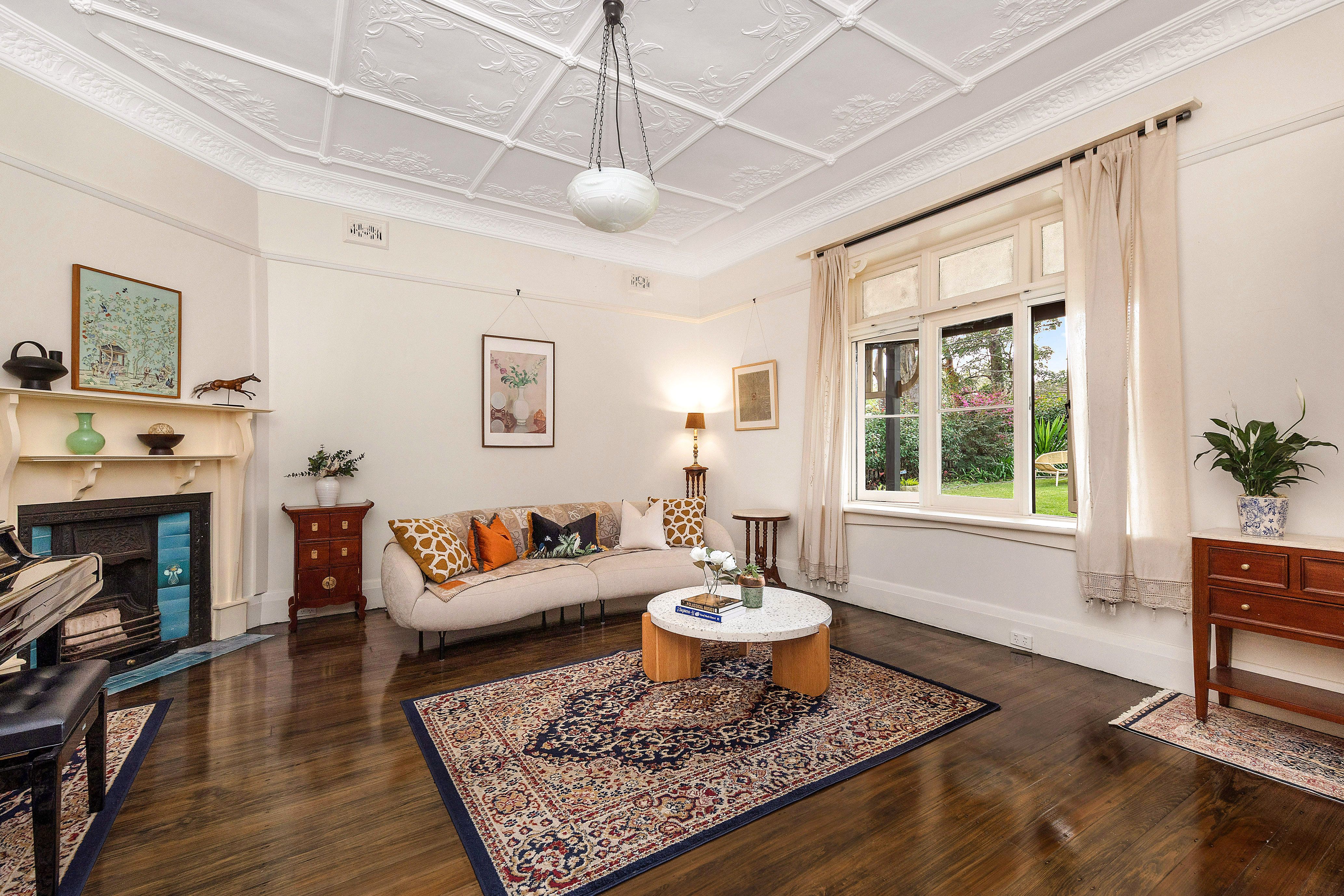 28 Grosvenor Street — photo 3 of 12