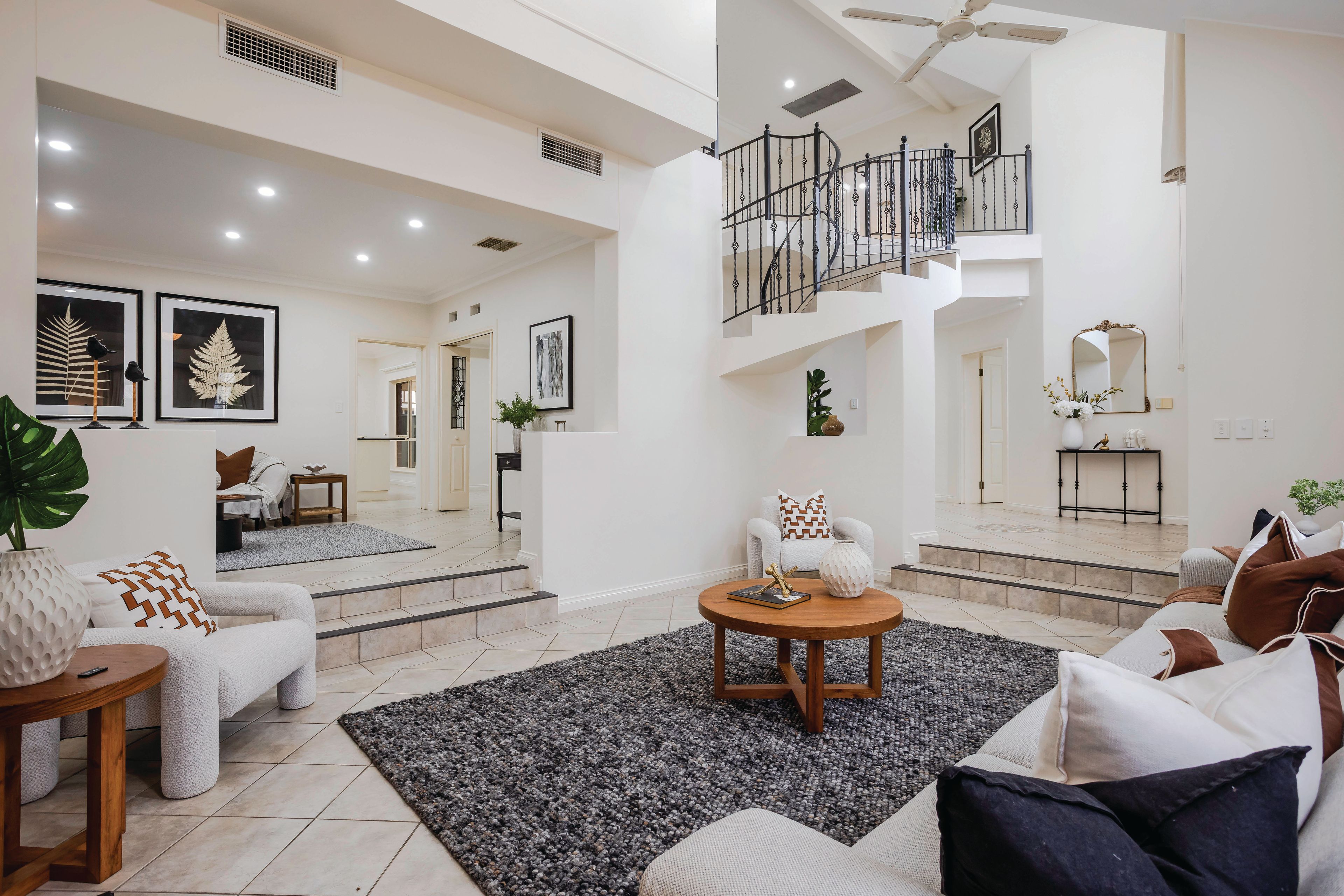 1 Cassia Crescent — photo 8 of 30