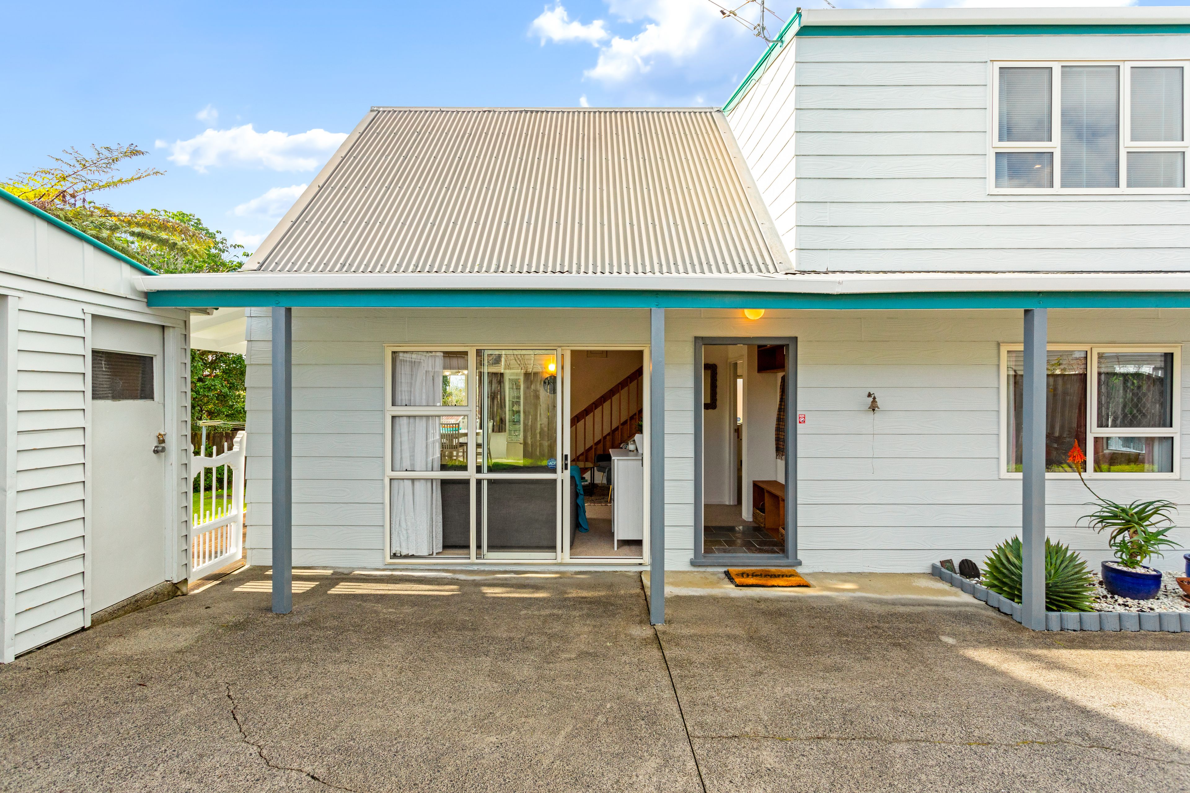 2/8 Rickards Place, New Lynn, Waitakere City