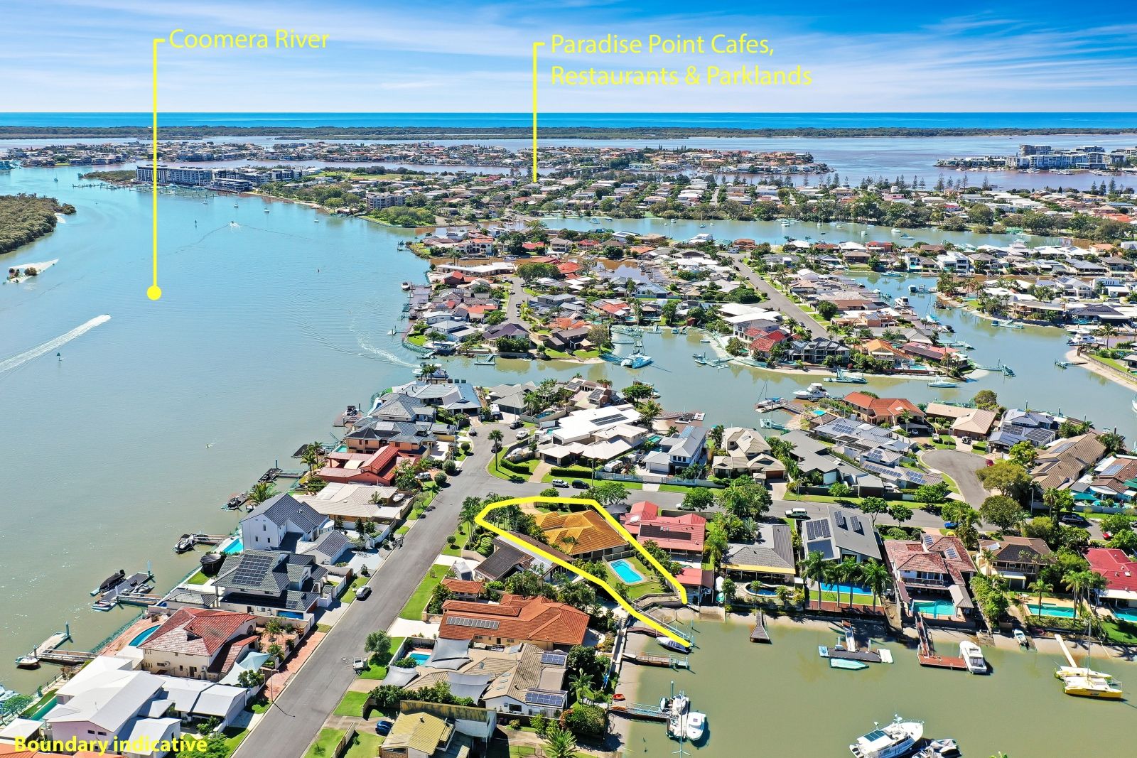 8 Hume Parade, Paradise Point, QLD 4216