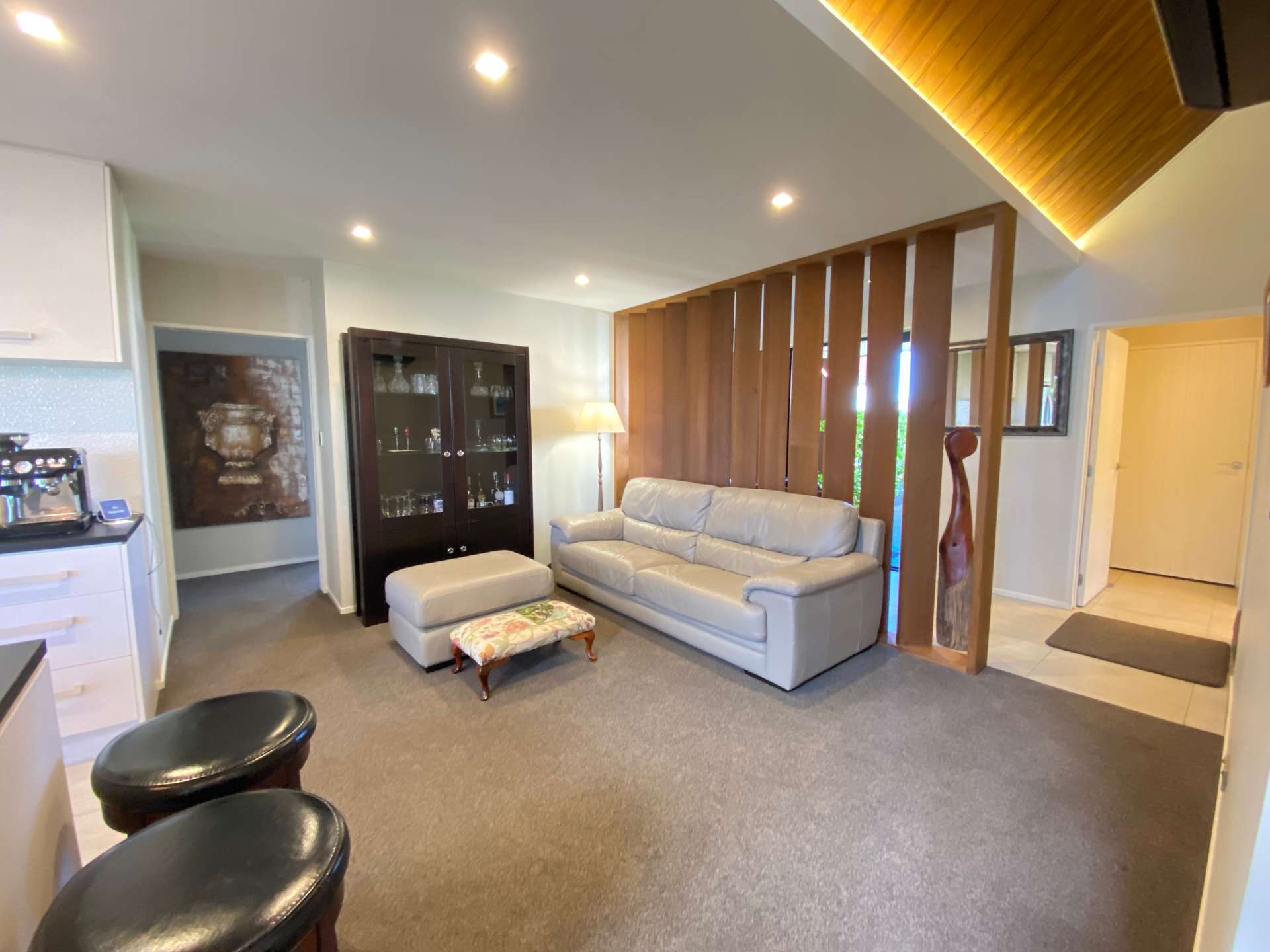 107 Shillingford Boulevard photo 6