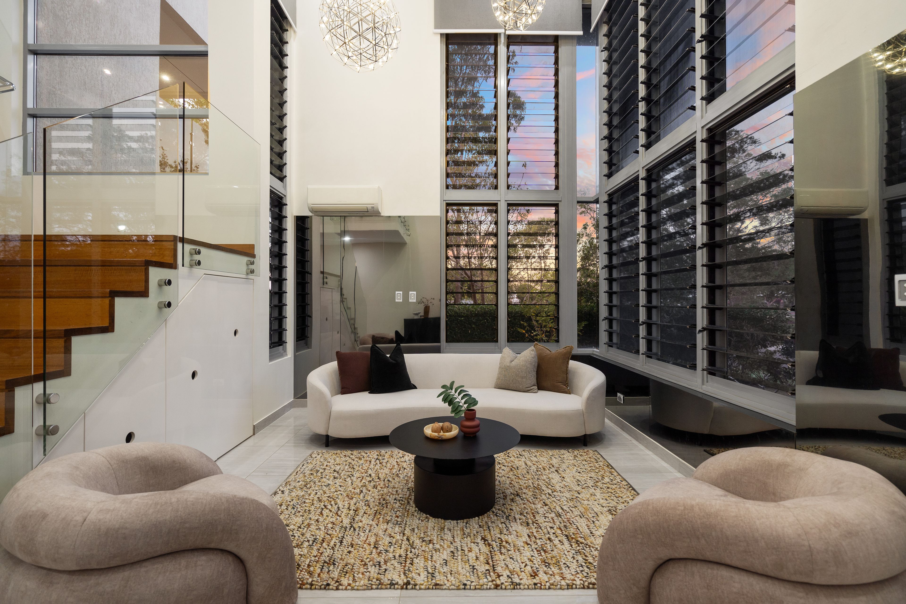 4 Delaney Street — photo 4 of 30