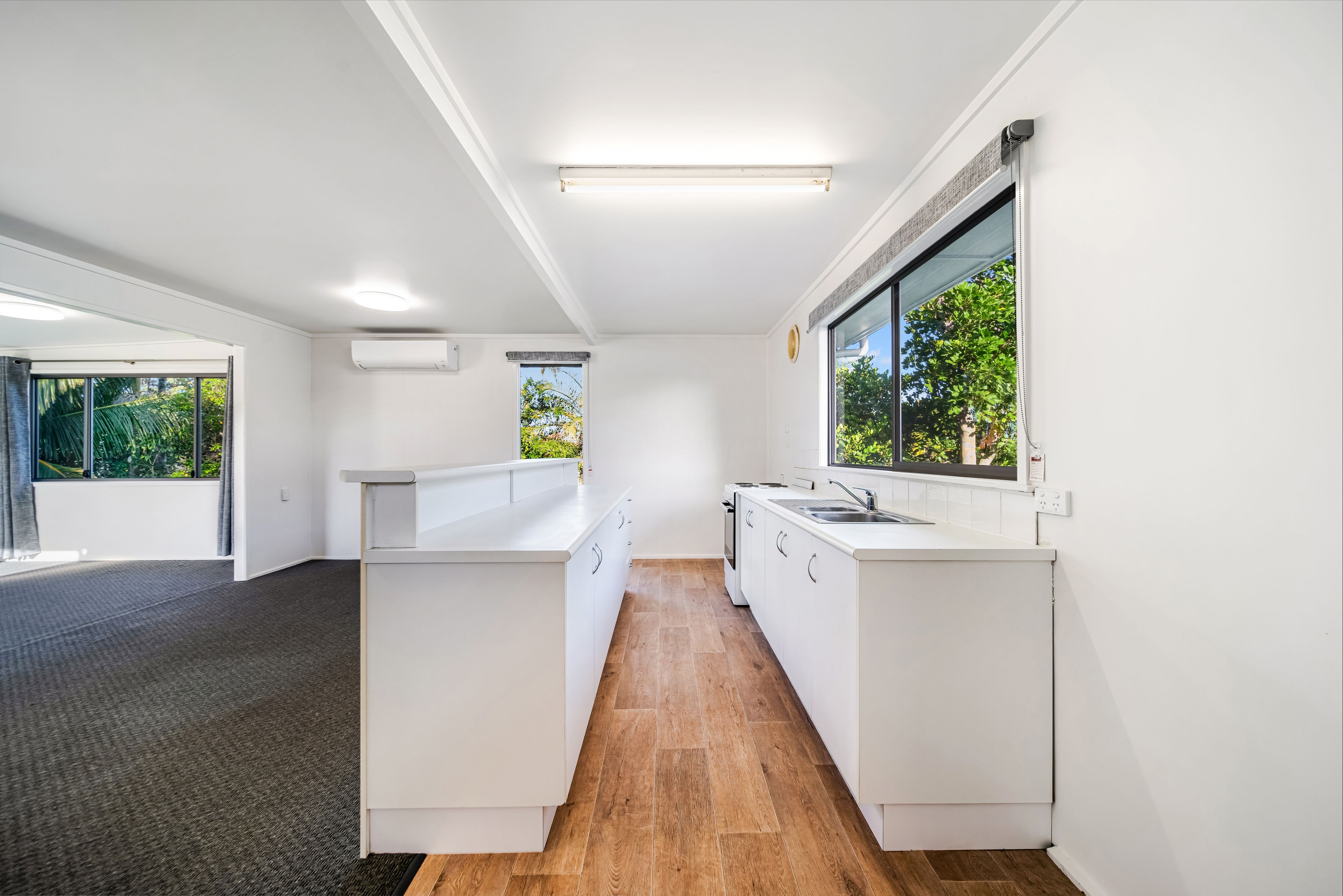 21 Yorlambu Parade, Maroochydore, QLD 4558